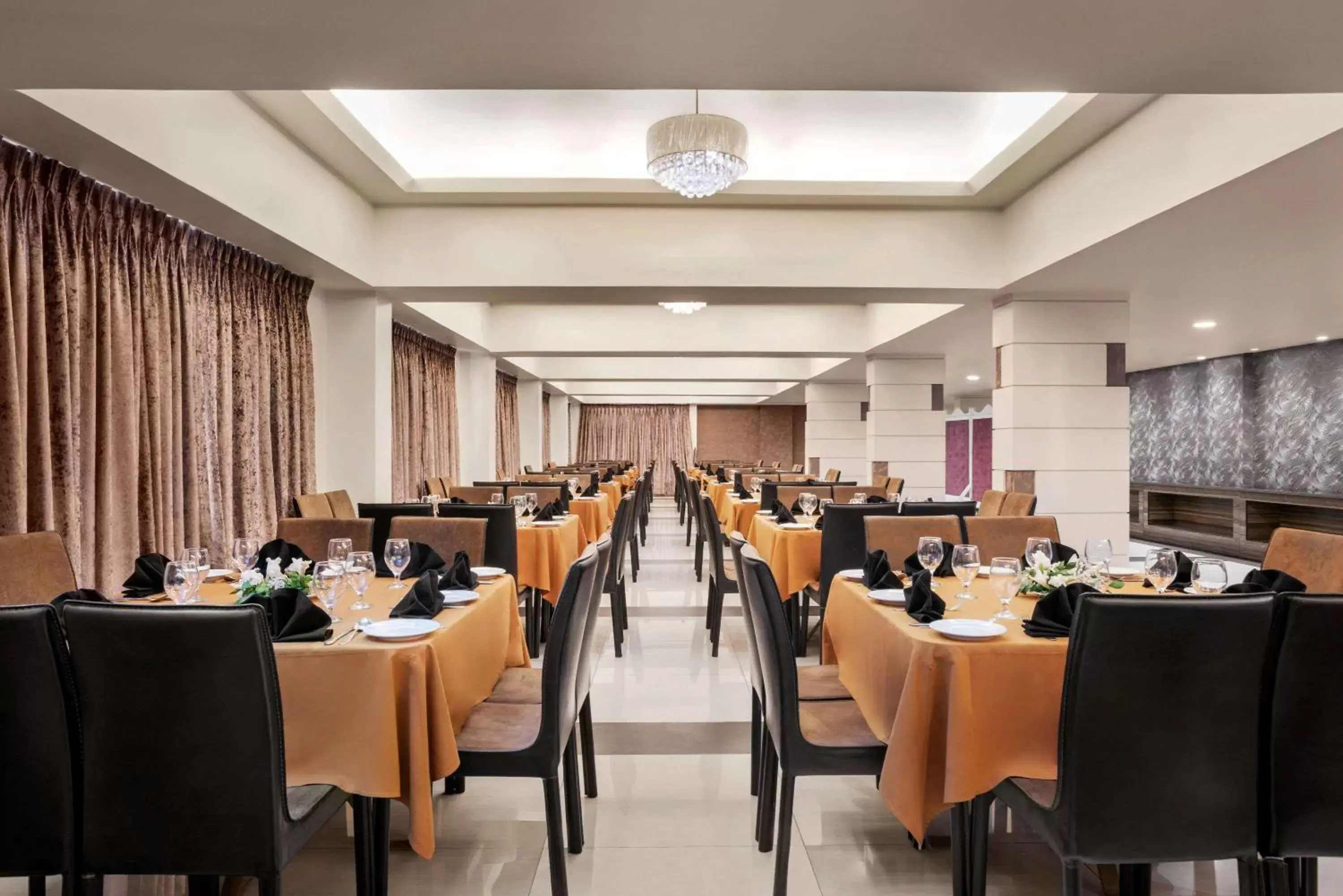 Banquet/Function facilities, Restaurant/Places to Eat in Ramada by Wyndham Karachi Creek