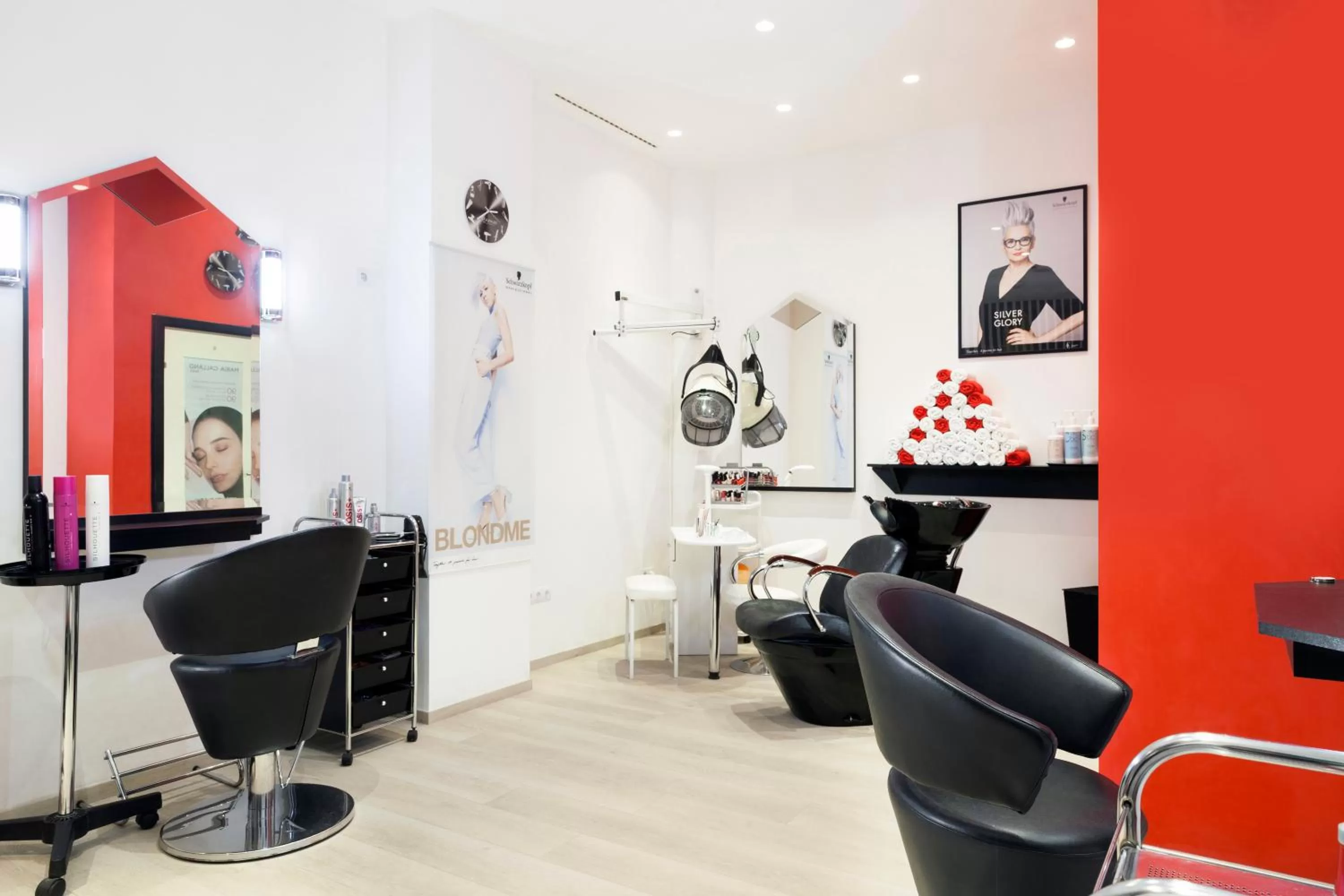 On-site shops in Danubius Hotel Helia