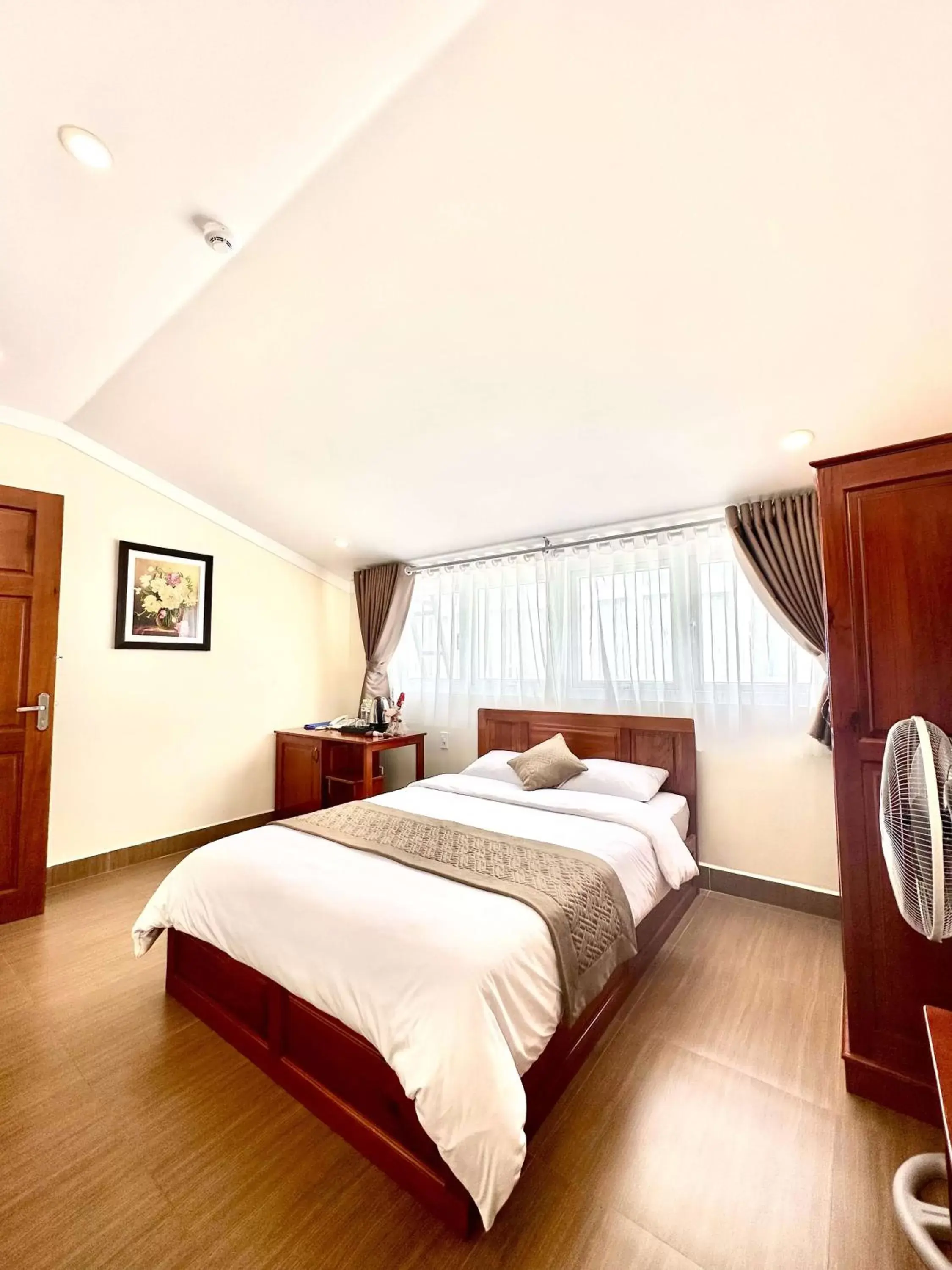 Photo of the whole room, Bed in Nam Xuan Premium Hotel