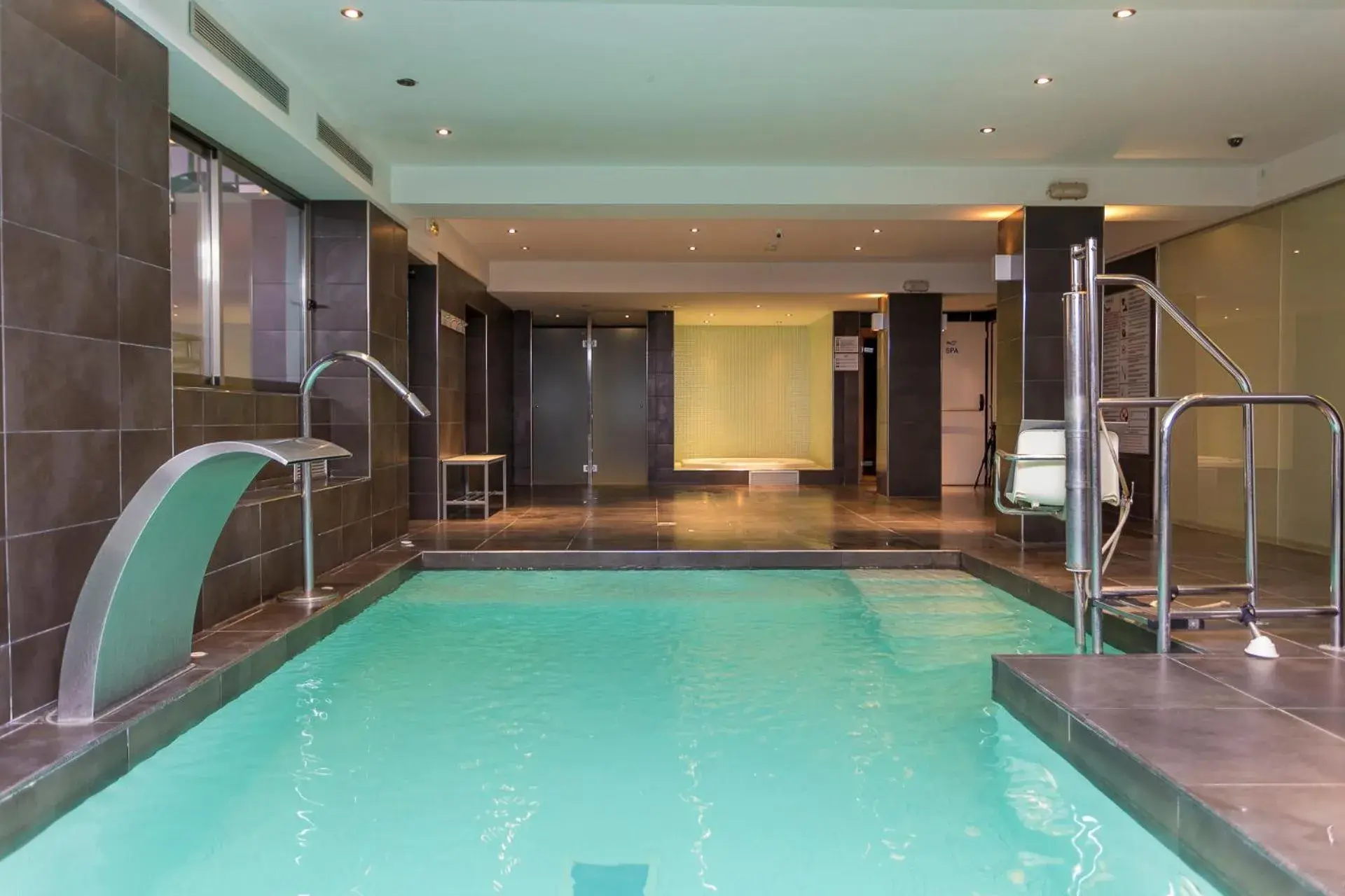 Hot Spring Bath, Swimming Pool in Hotel Simbad Ibiza & Spa