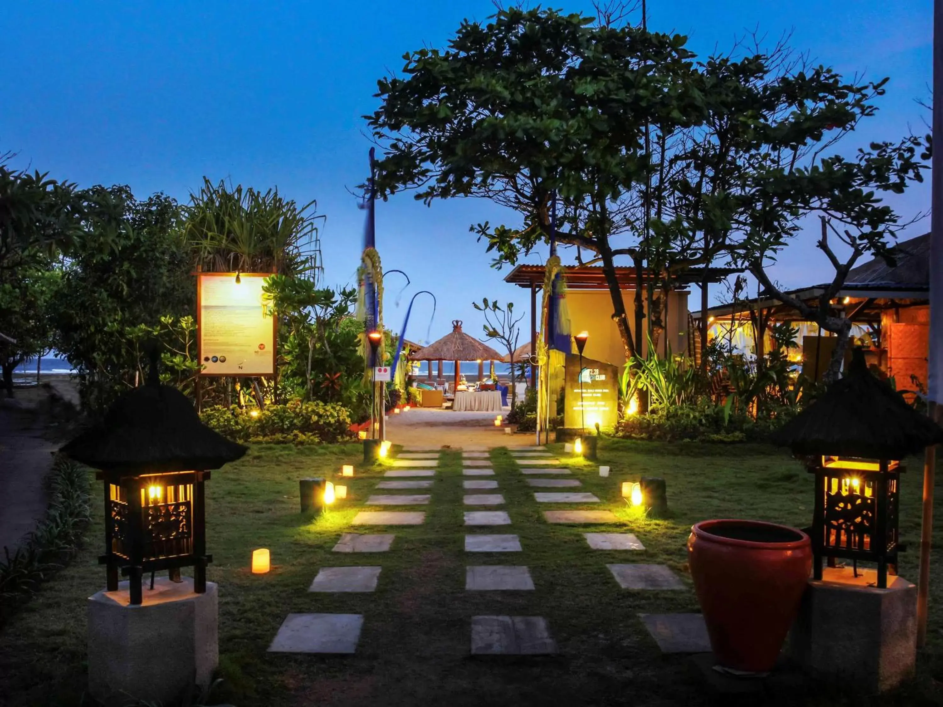 Restaurant/places to eat, Property Building in Novotel Bali Nusa Dua