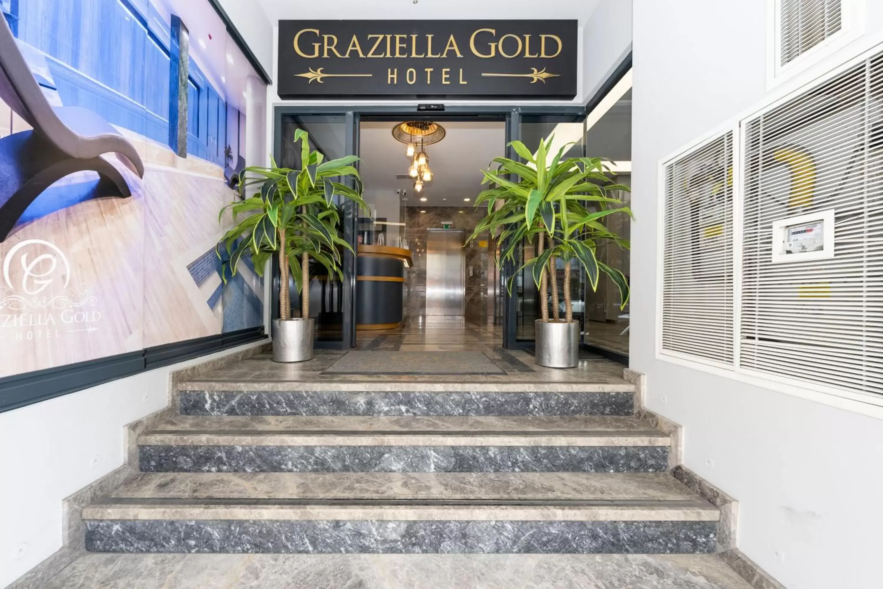 Property building in Graziella Gold Hotel