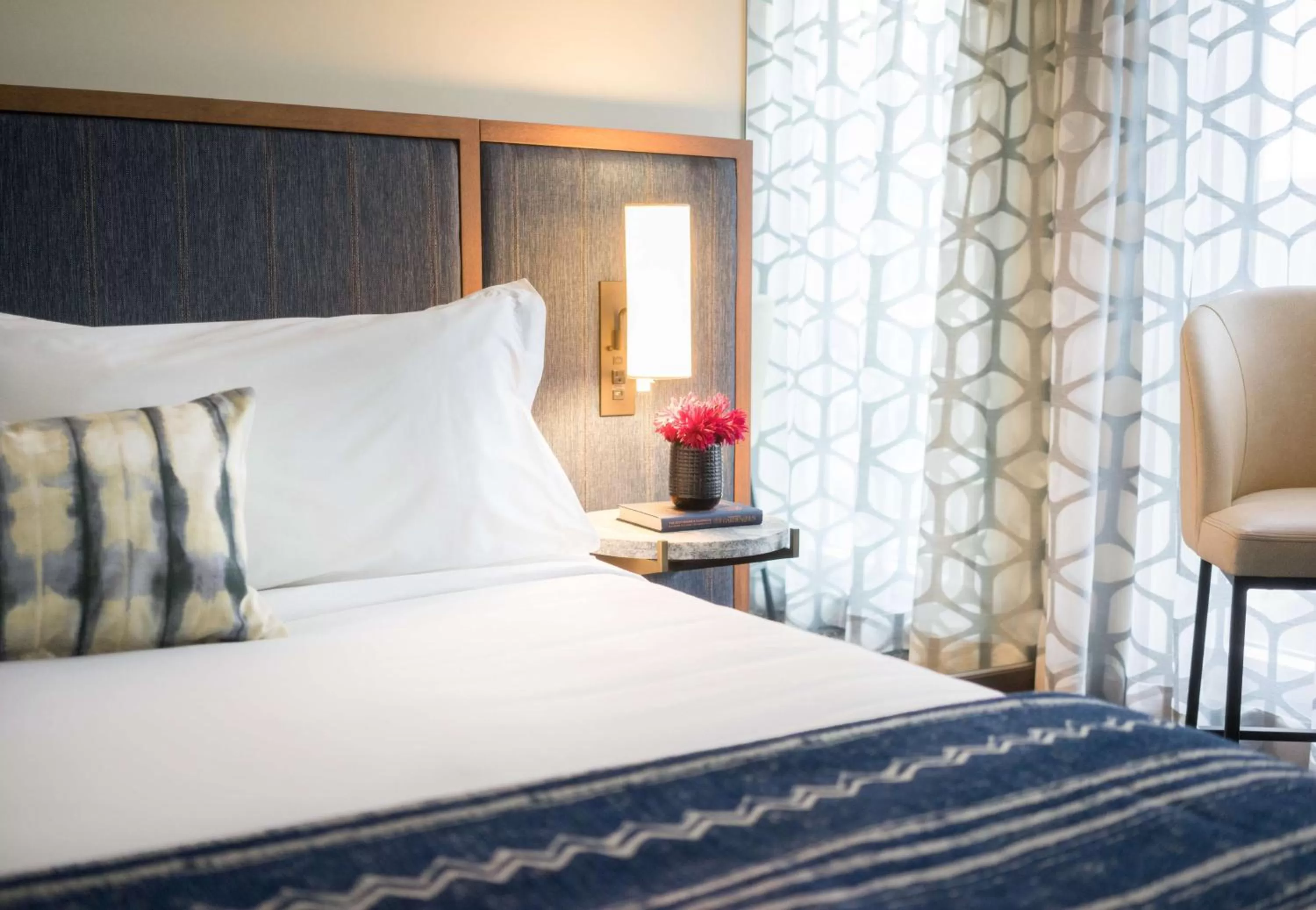 Bed in The Troubadour Hotel New Orleans