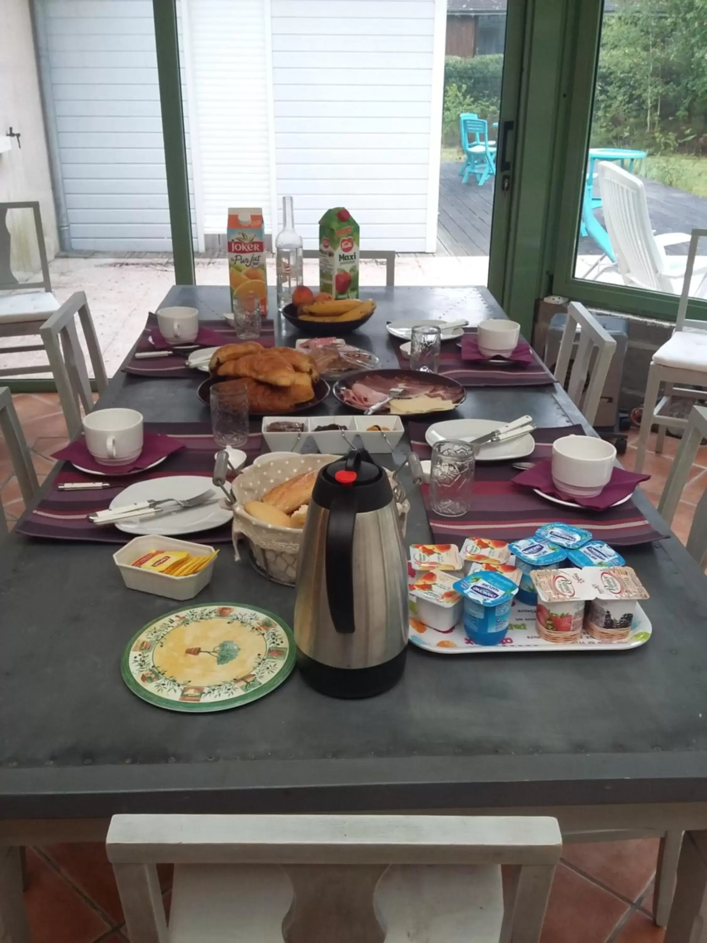 Breakfast in B&B La Forêt de Charmeuse