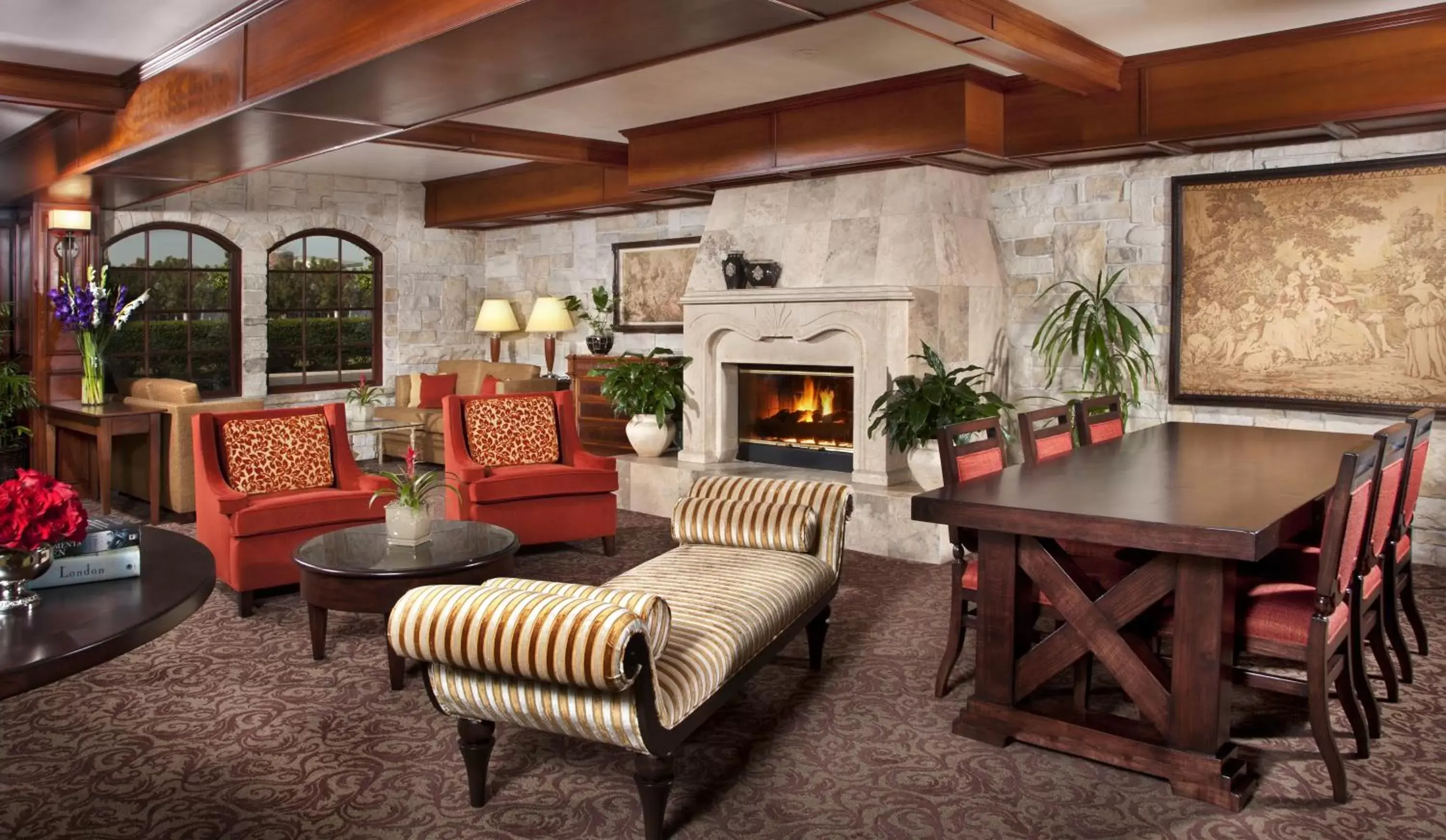 Lobby or reception, Seating Area in Ayres Suites Ontario at the Mills Mall - Rancho Cucamonga