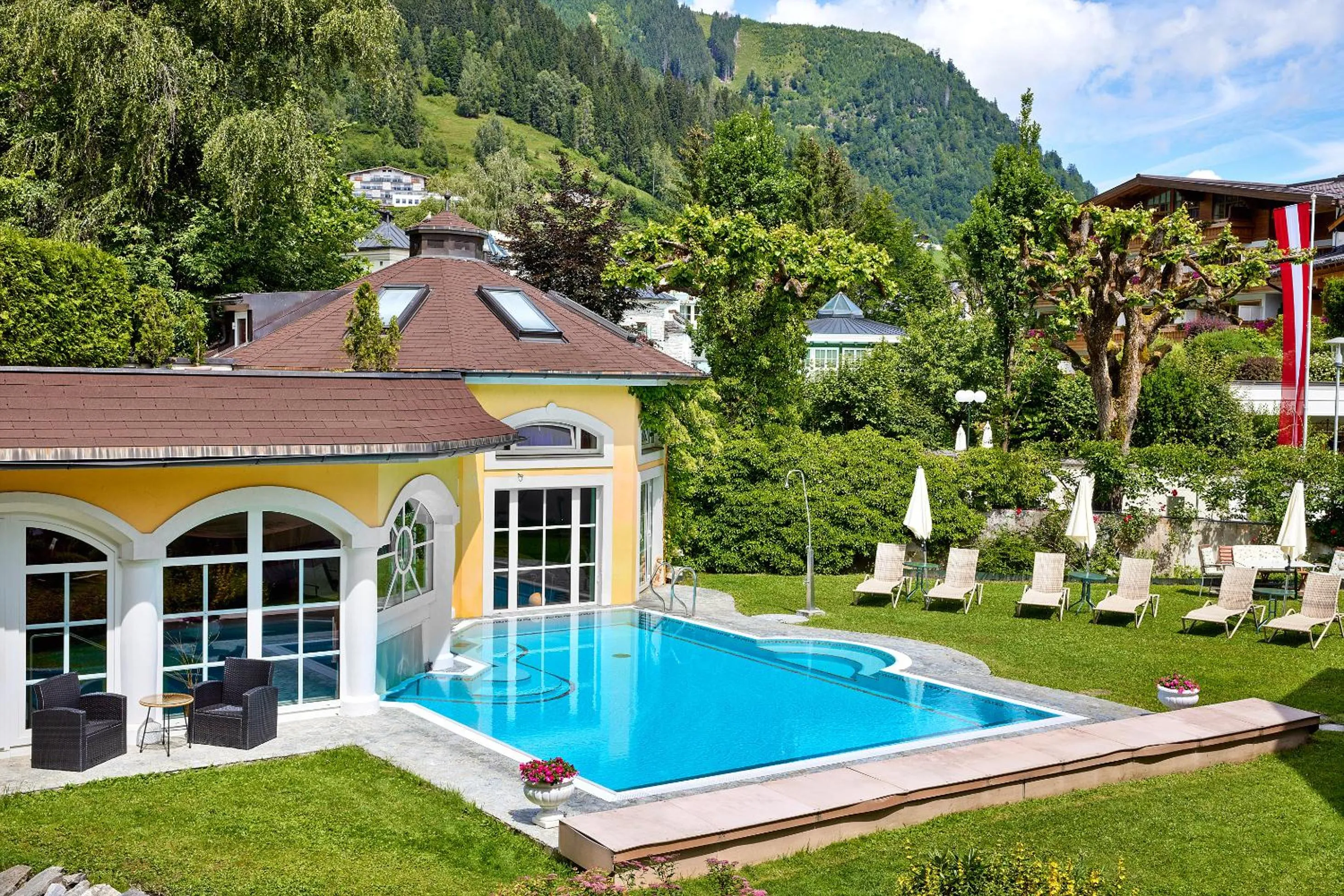 Swimming pool in Romantikhotel Zell am See
