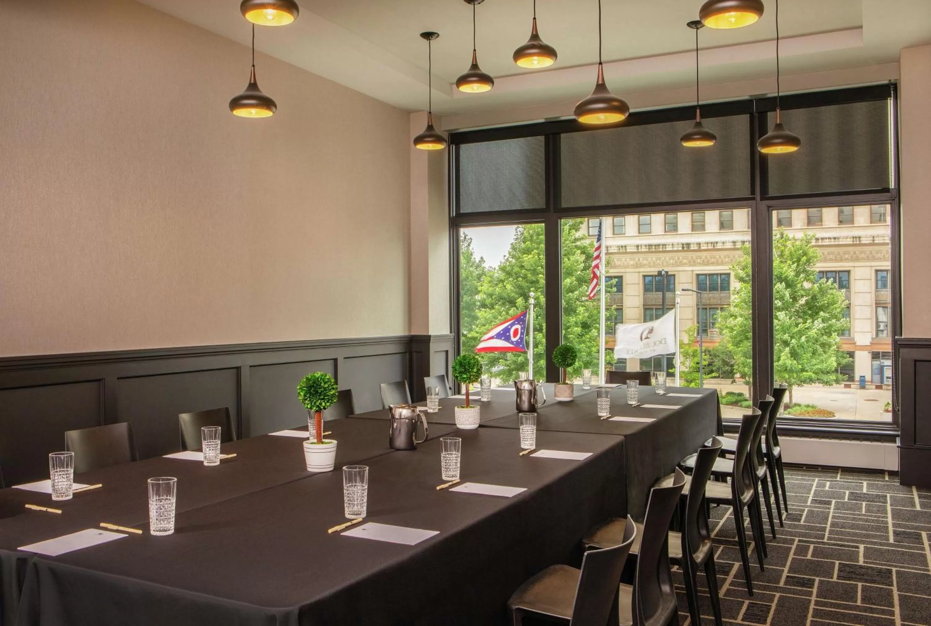 Meeting/conference room in Doubletree By Hilton Youngstown Downtown