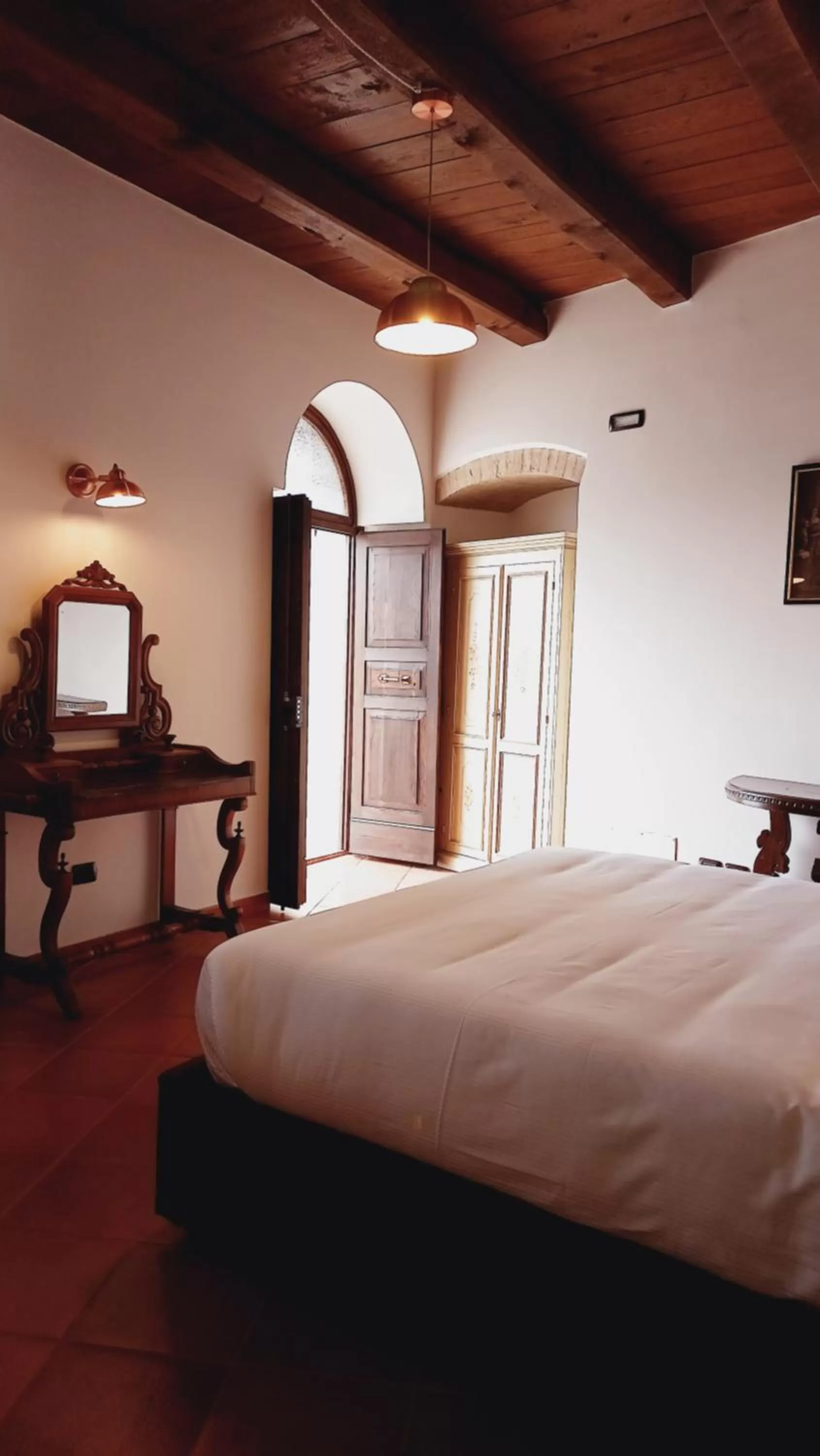 Bed in Domus Antiqua Bed & Breakfast
