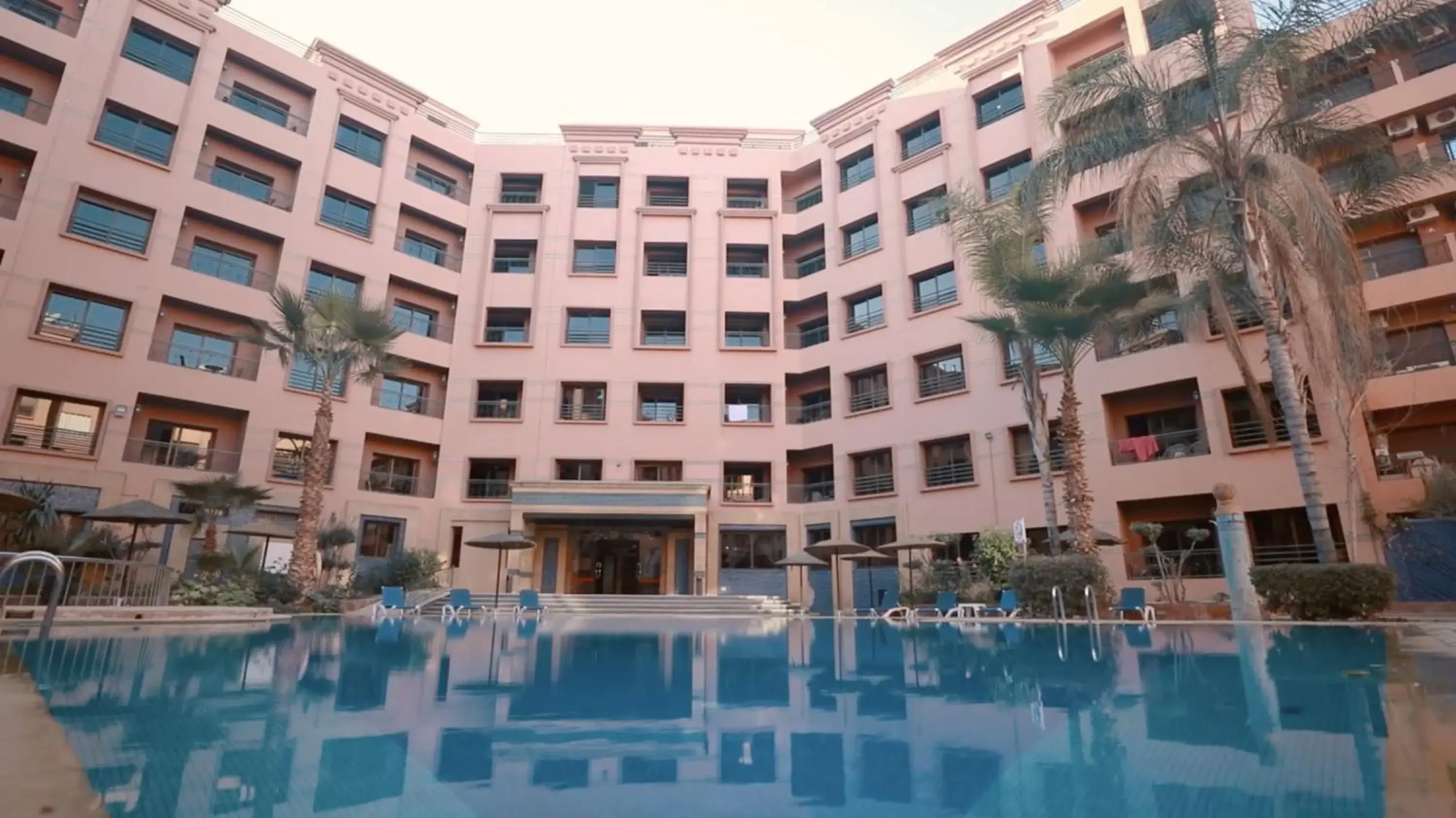 Swimming Pool in Mogador Menzah Appart Hôtel