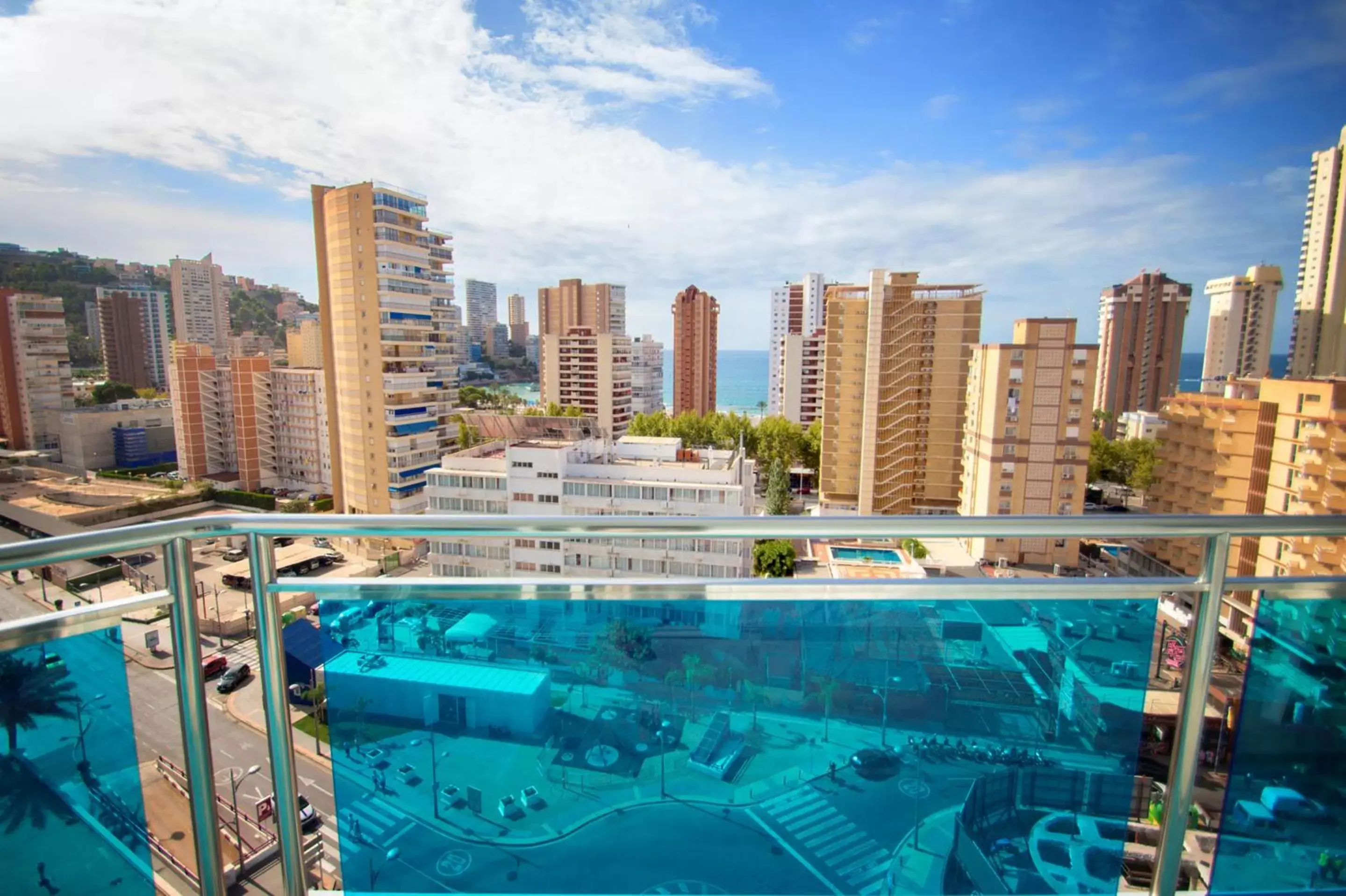 Balcony/Terrace, Swimming Pool in Hotel Servigroup Calypso