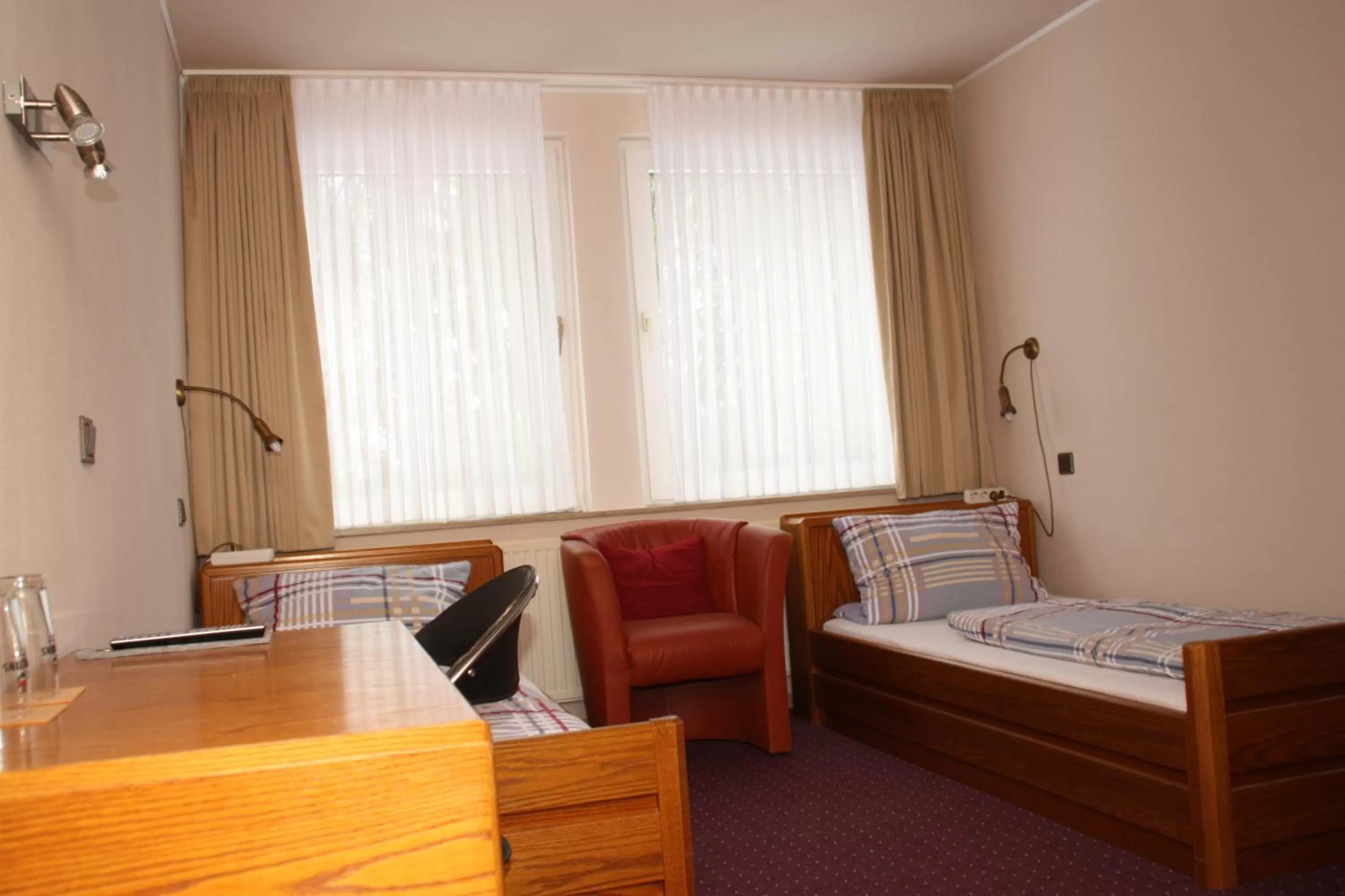 Photo of the whole room, Bed in Landhaus Riedel