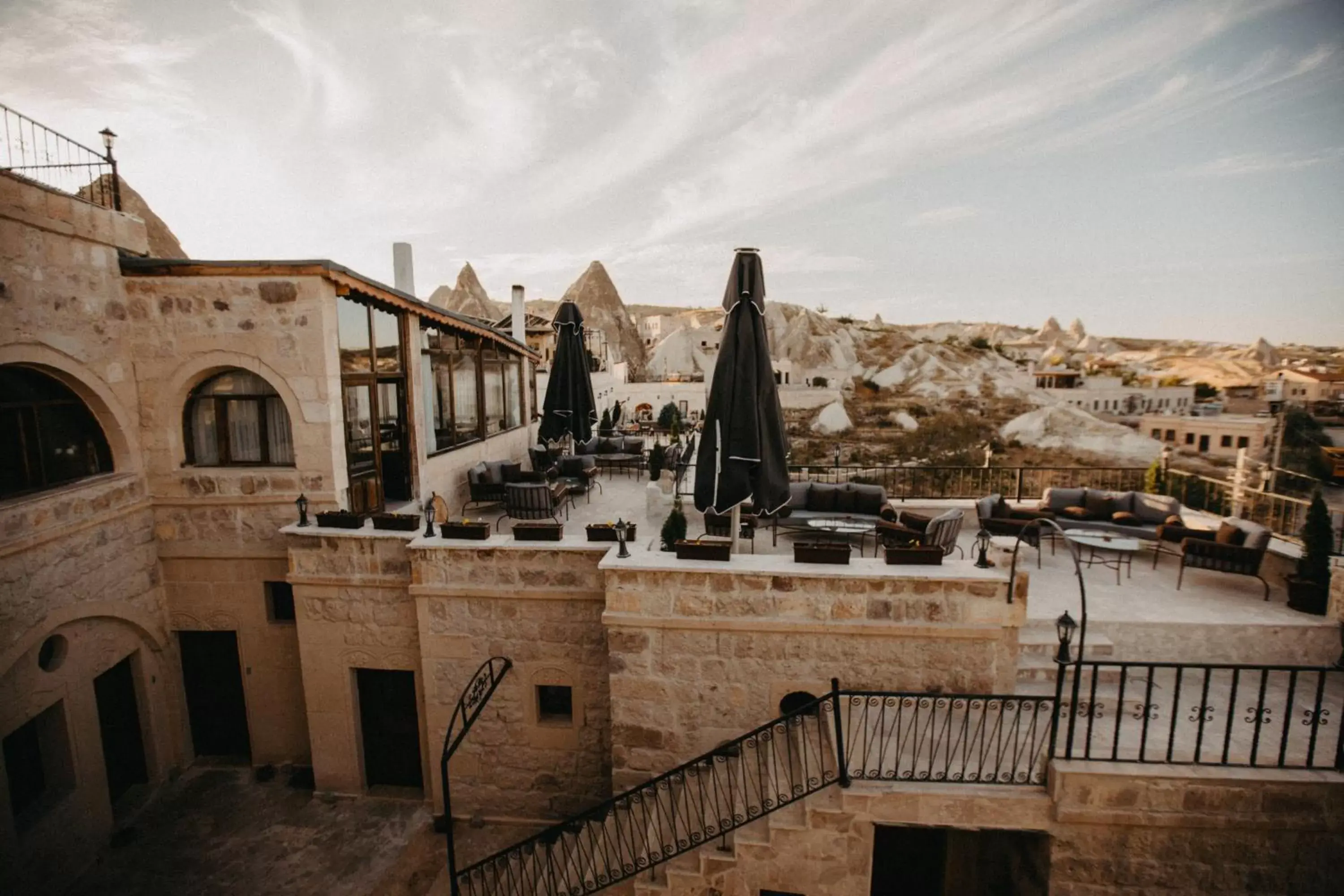 Restaurant/places to eat in Kismet Cave Mansion Restaurant/places to eat in Kismet Cave Mansion