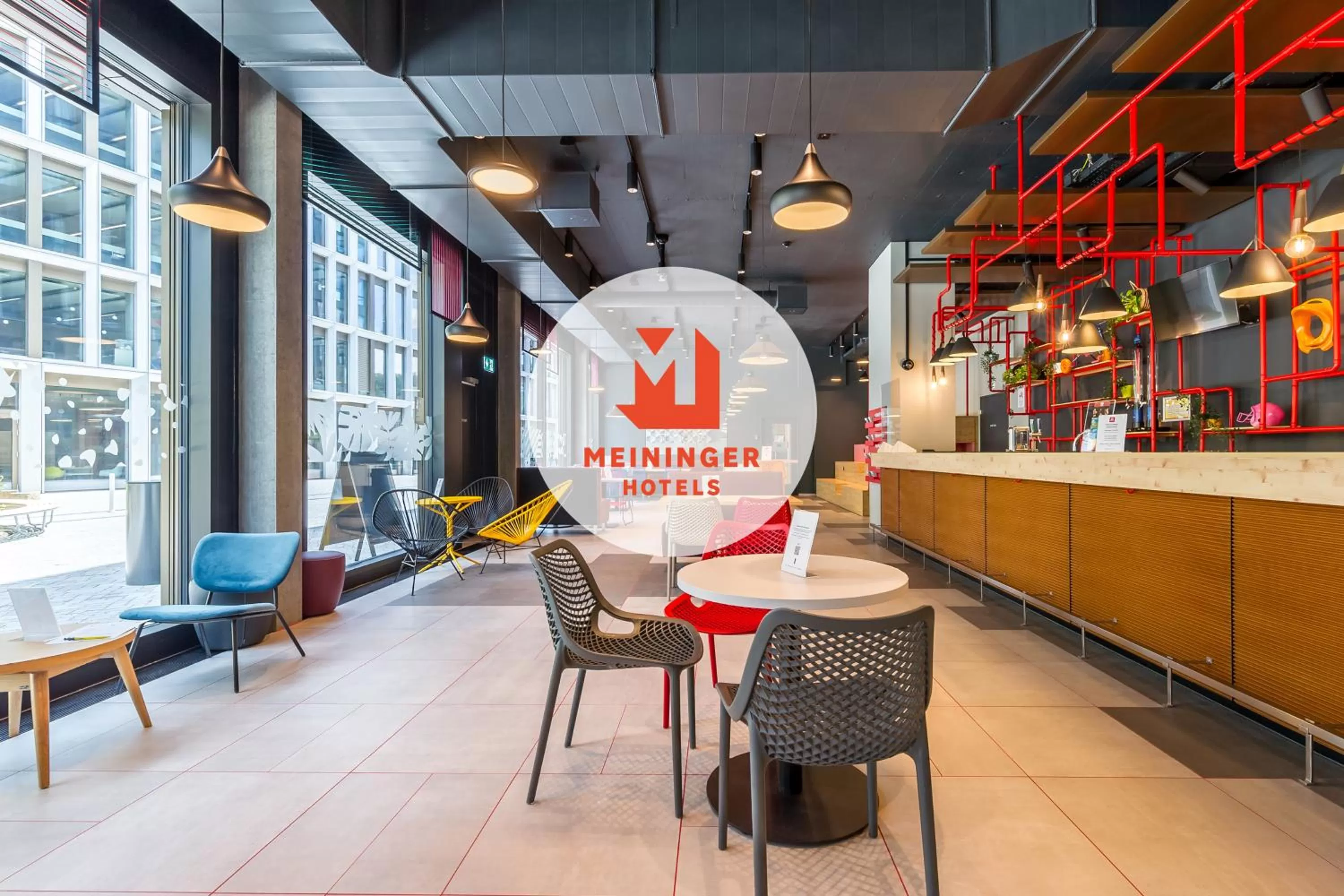 Lobby or reception in MEININGER Hotel Zürich Greencity