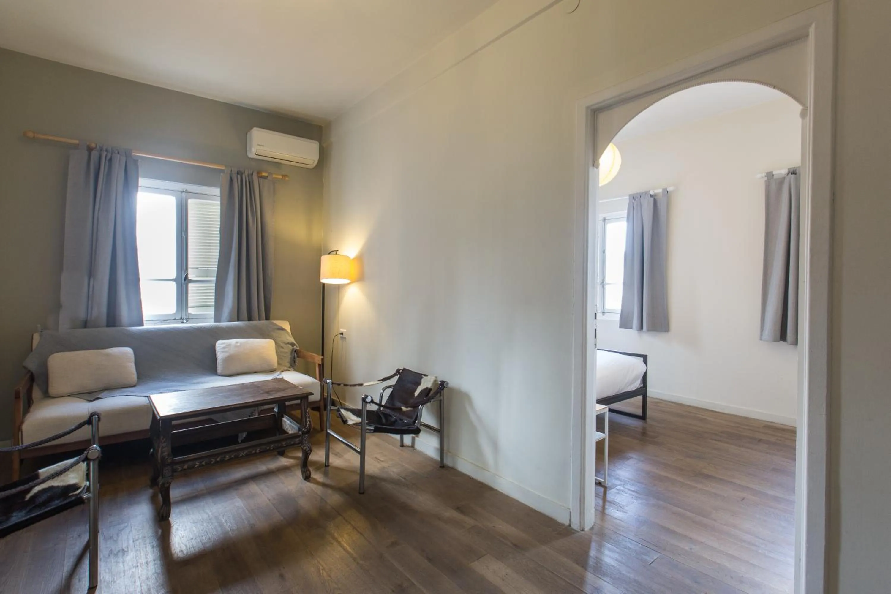 The Grand Meshmosh Hotel