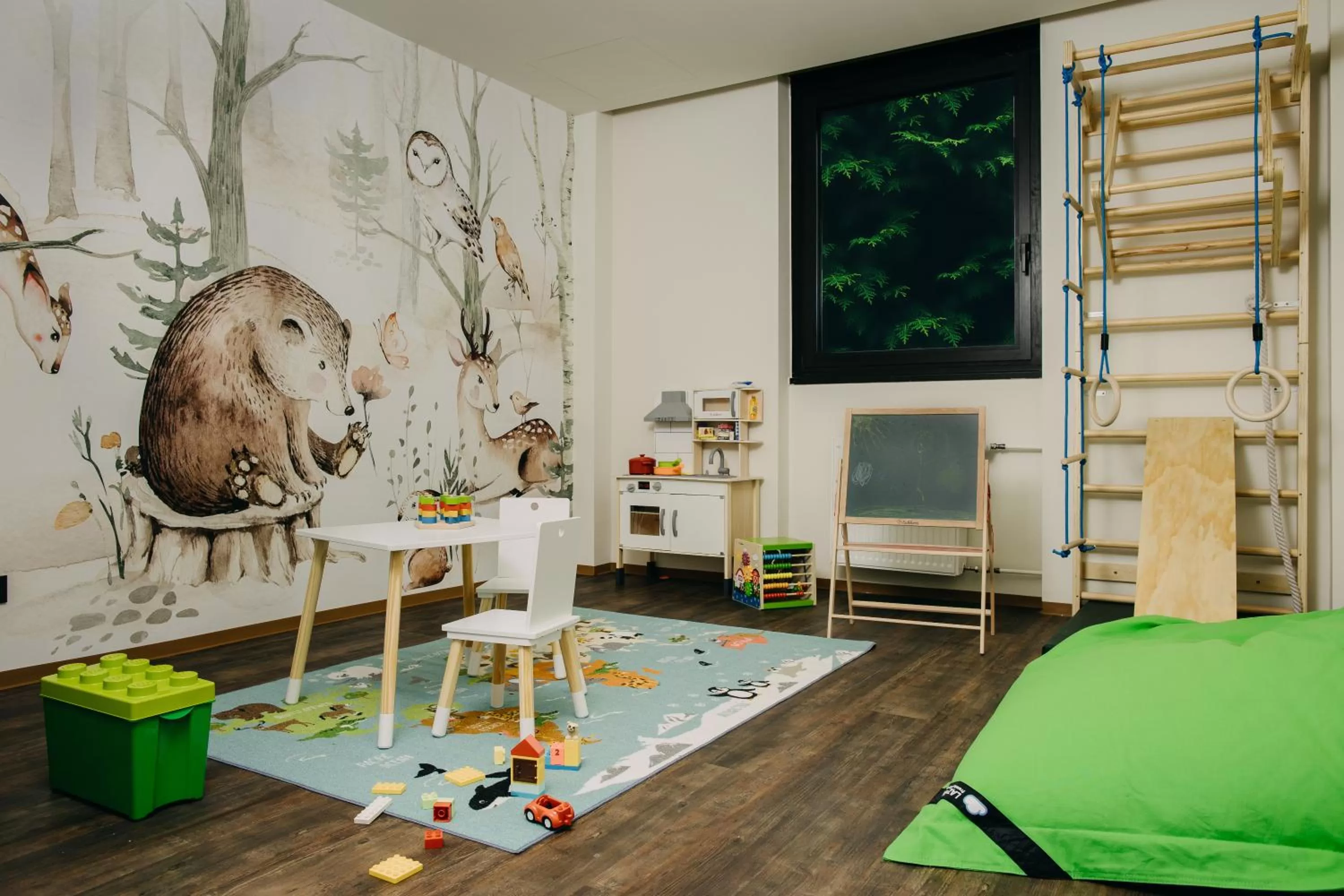 Game Room in Hotel Forsthaus Nürnberg Fürth