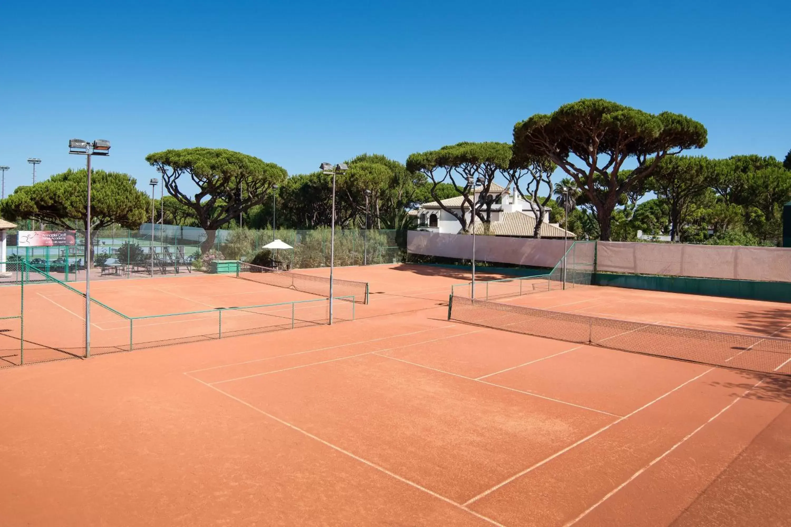 Tennis court, Tennis/Squash in Pine Cliffs Hotel, a Luxury Collection Resort, Algarve