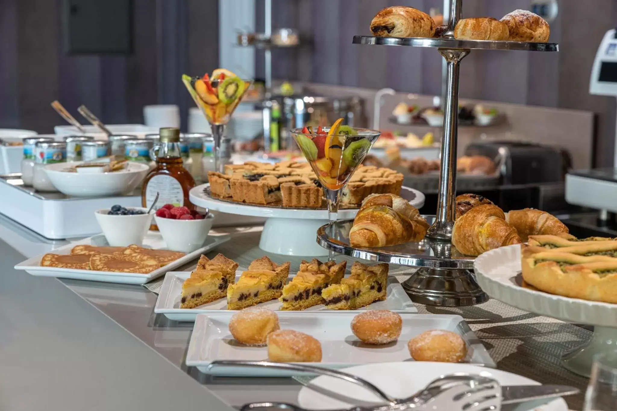 Buffet breakfast in Palazzo Dipinto