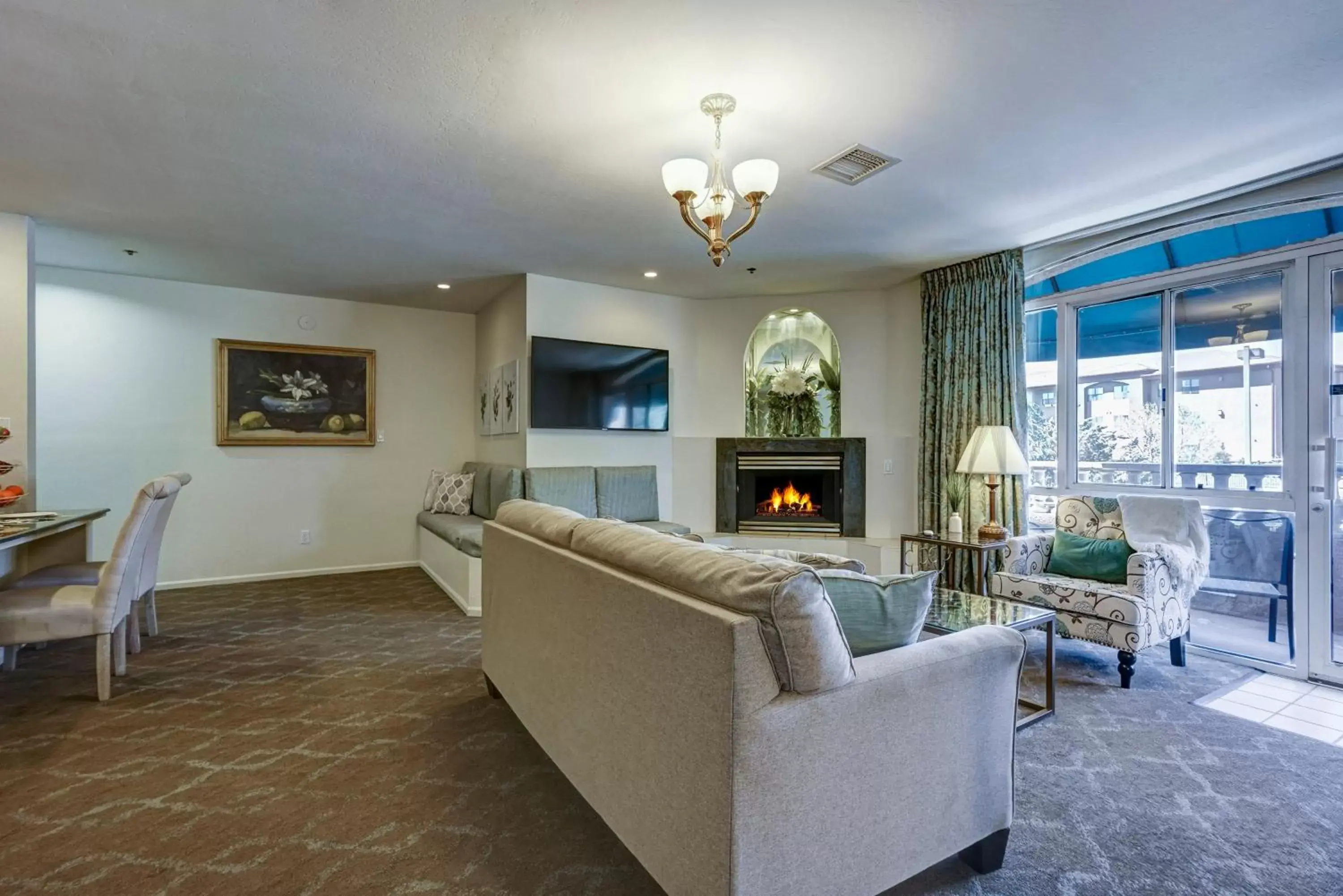 Living room, Seating Area in Forest Villas Hotel