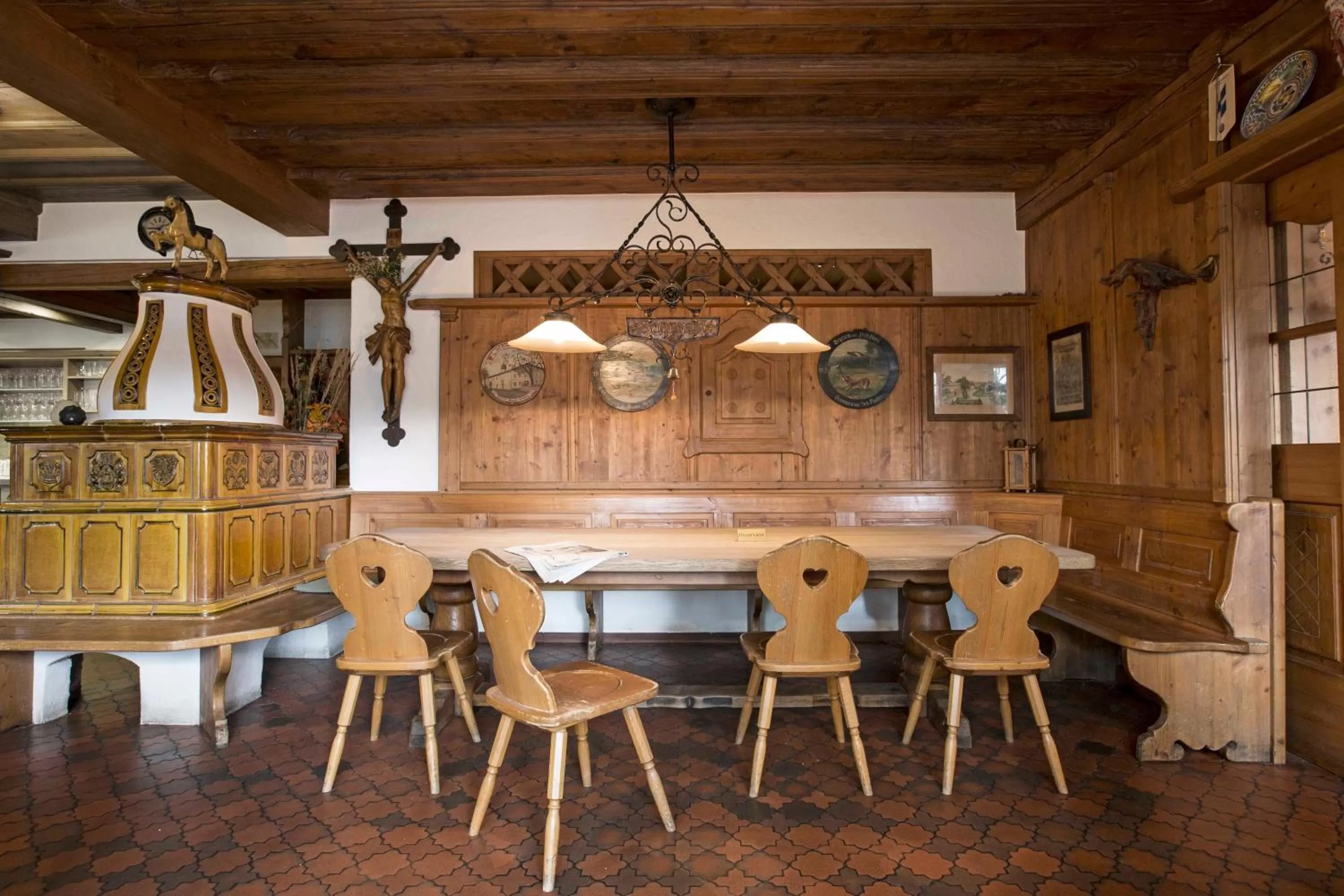 Decorative detail in Hotel Neuwirt