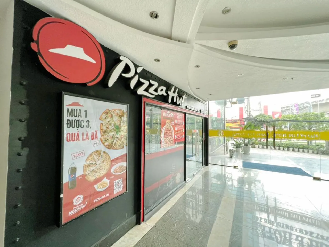 Happy Life Hotel District 7 Gần SECC