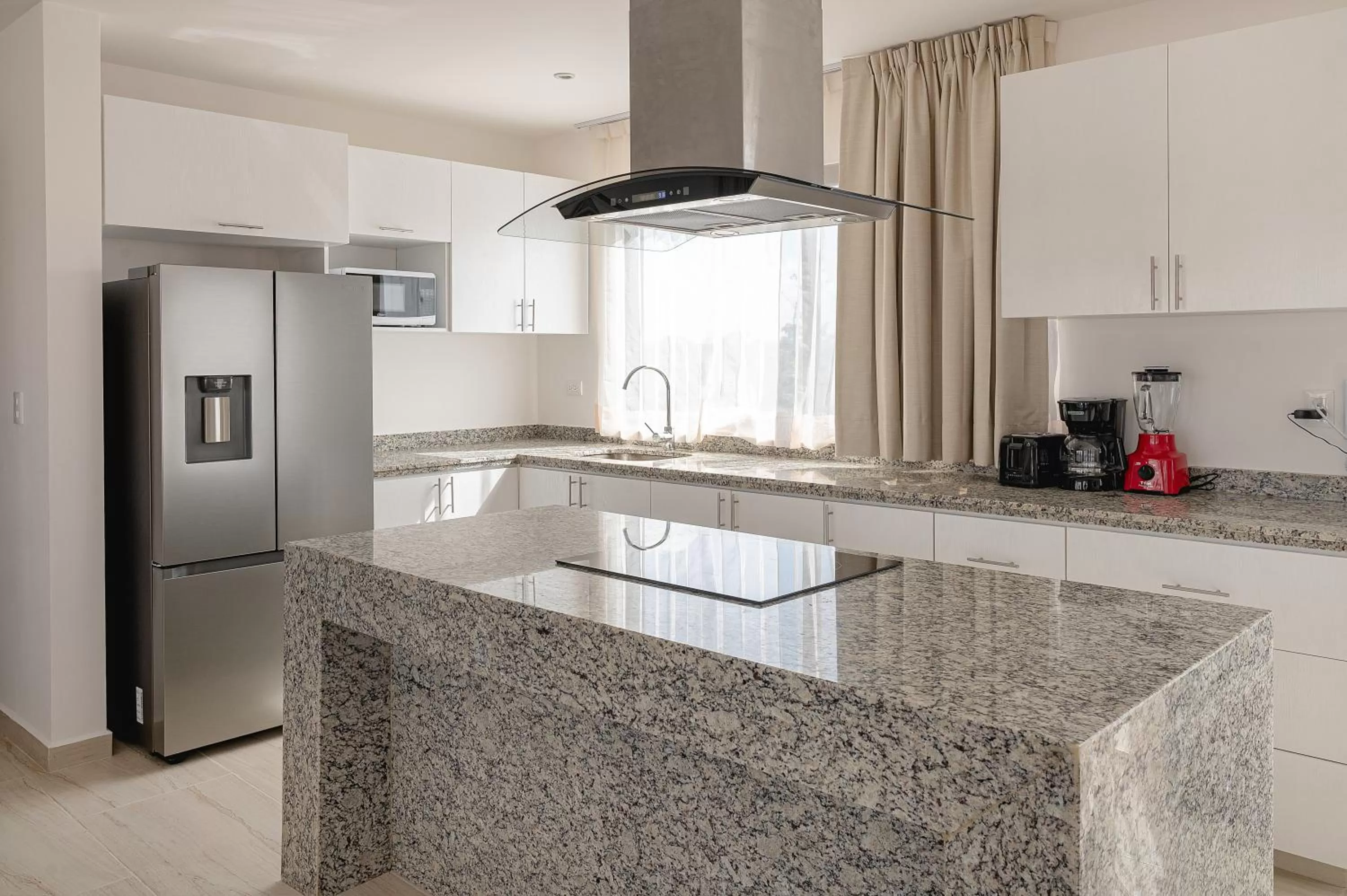 Coffee/tea facilities, Kitchen/Kitchenette in Apartment and Penthouse Blue Luxury Kukulkan Tulum