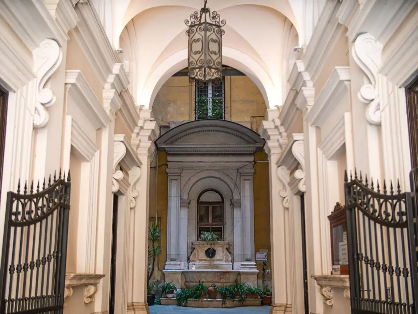 Double Room with Private Bathroom in Suites Romae Rex Double Room with Private Bathroom in Suites Romae Rex