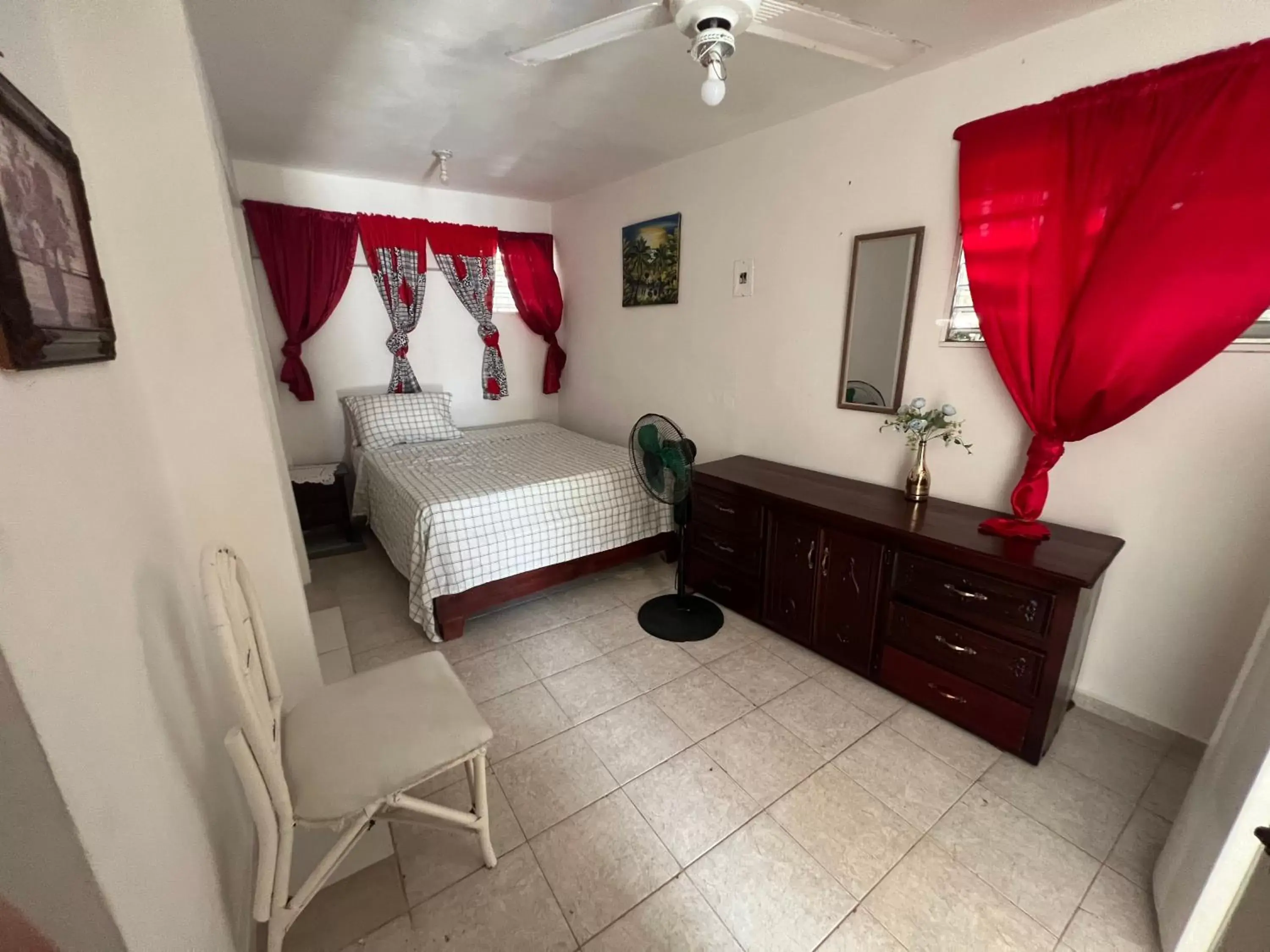 Photo of the whole room, Bed in Villa Antonia 16