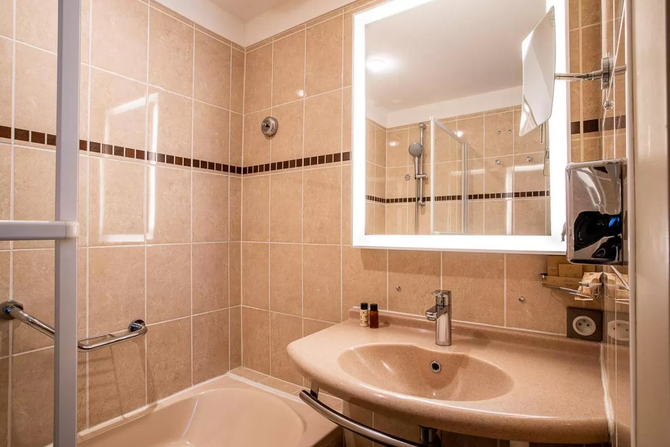 Bathroom in Hotel Des Dunes