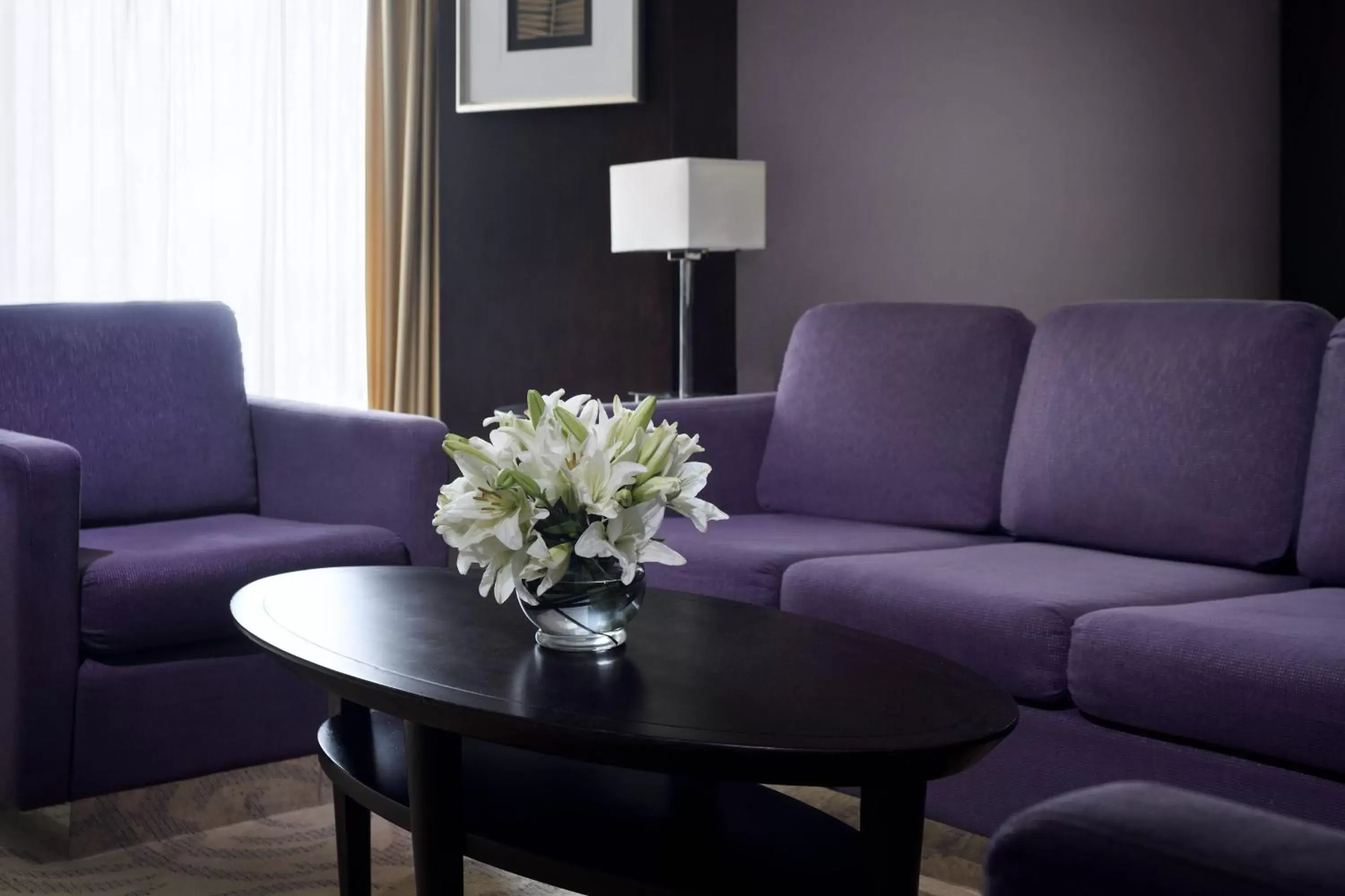 Living room, Seating Area in Courtyard Riyadh by Marriott Diplomatic Quarter