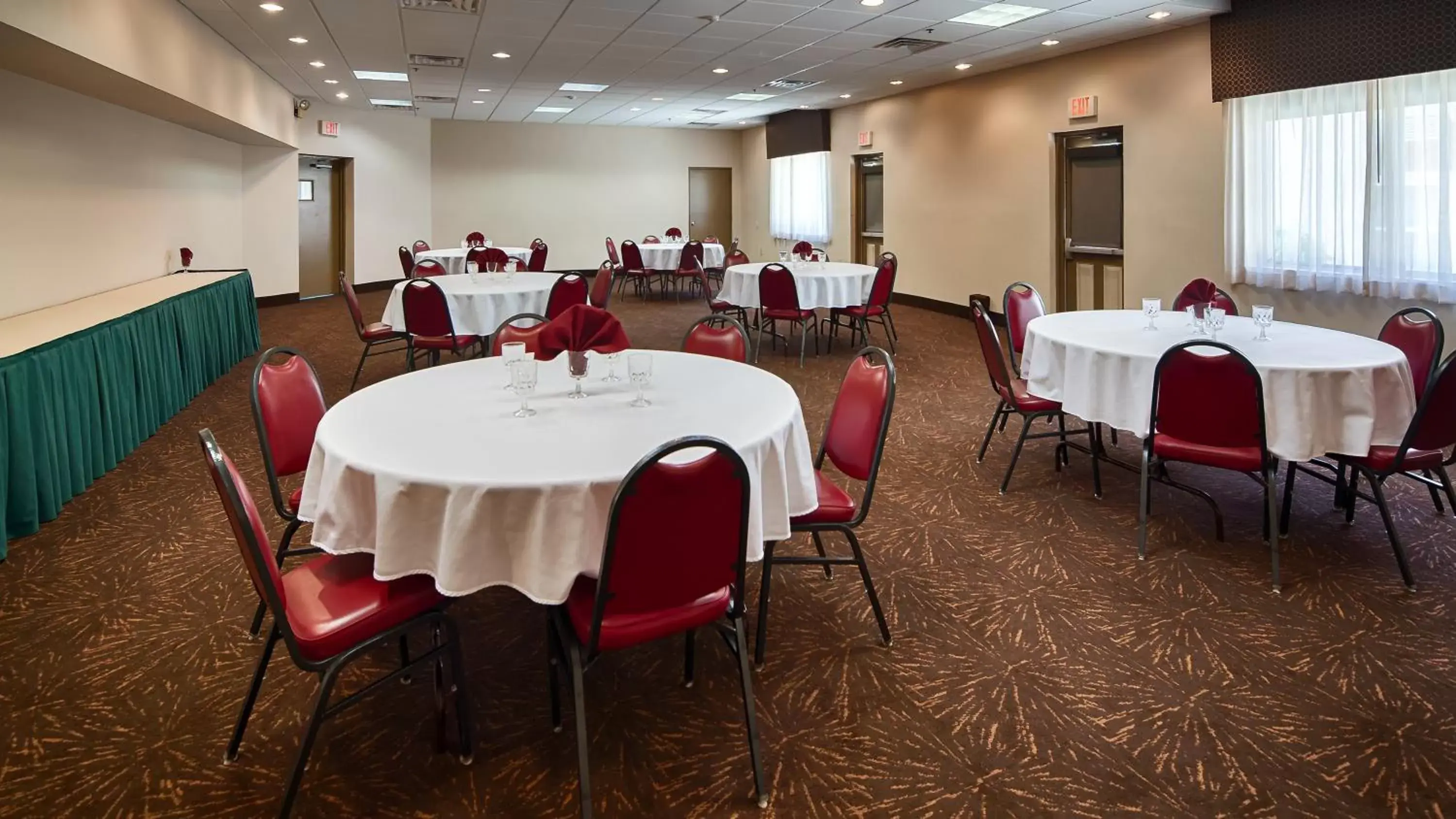 Banquet/Function facilities in Best Western Philadelphia South - West Deptford Inn
