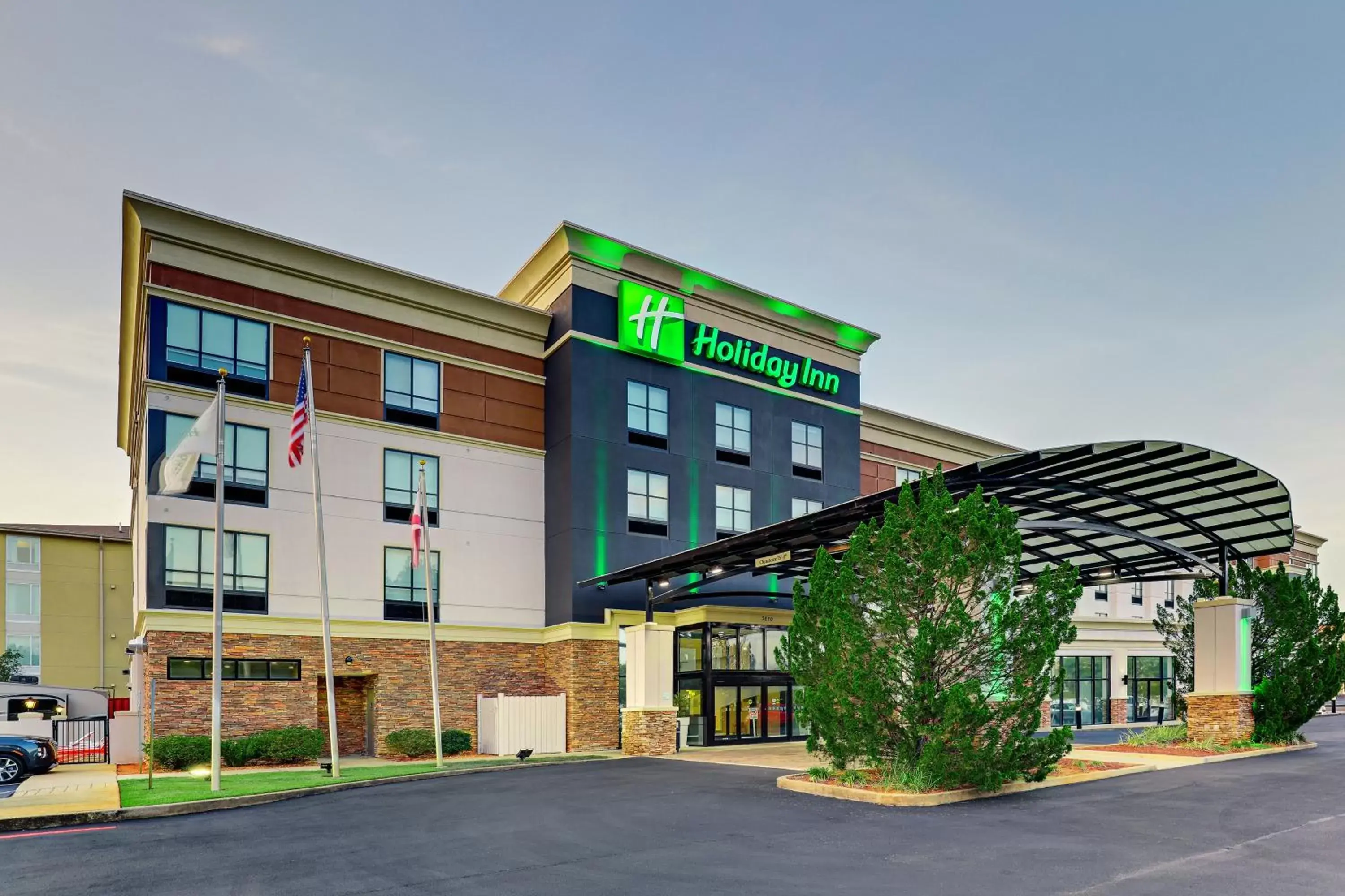 Property Building in Holiday Inn Mobile Airport, an IHG Hotel