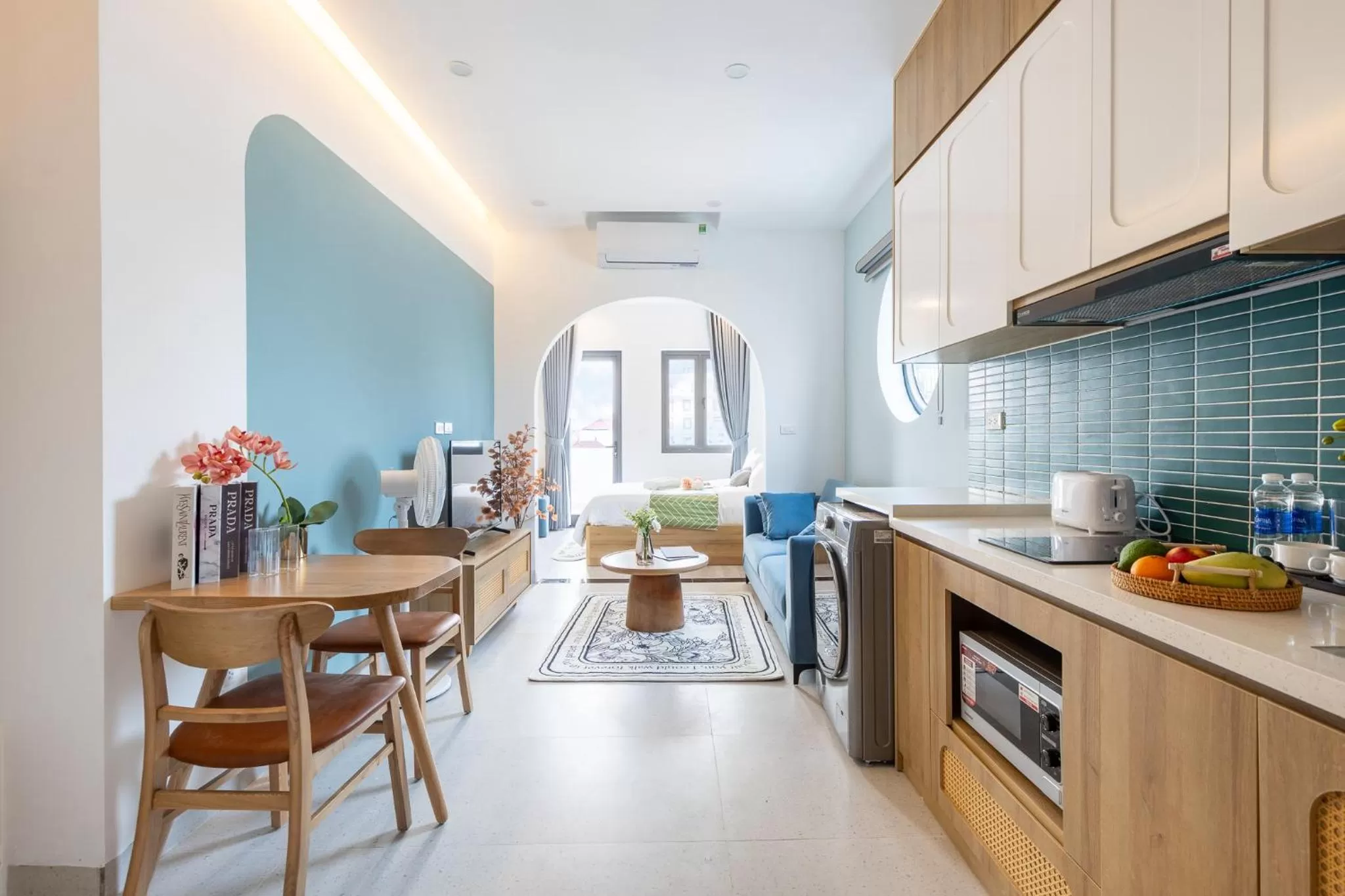 Photo of the whole room in Crescendo Boutique Studio