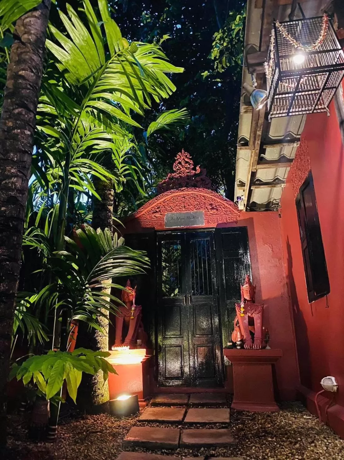 Tri Yaan Na Ros Colonial House