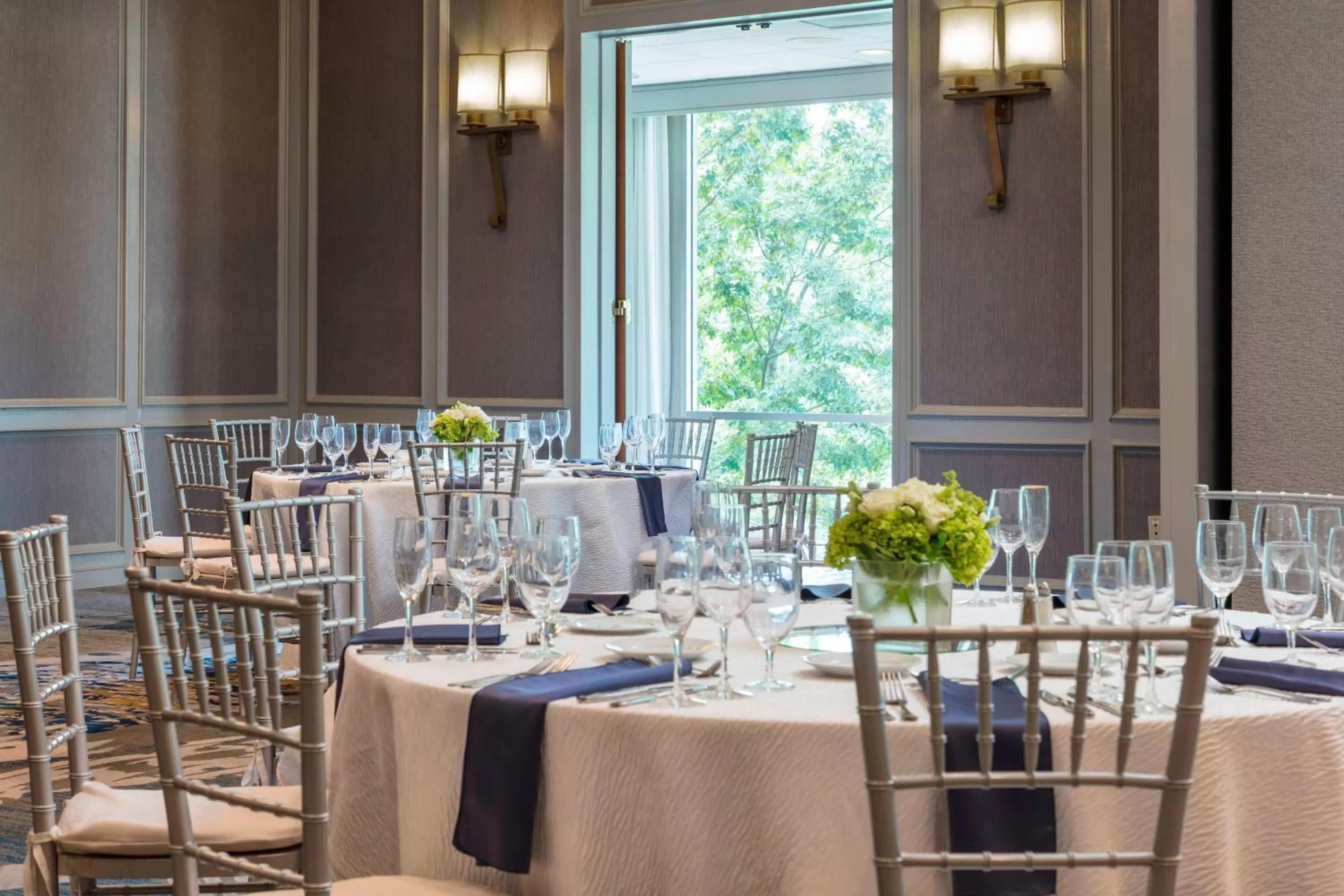 Meeting/conference room in Boston Marriott Newton