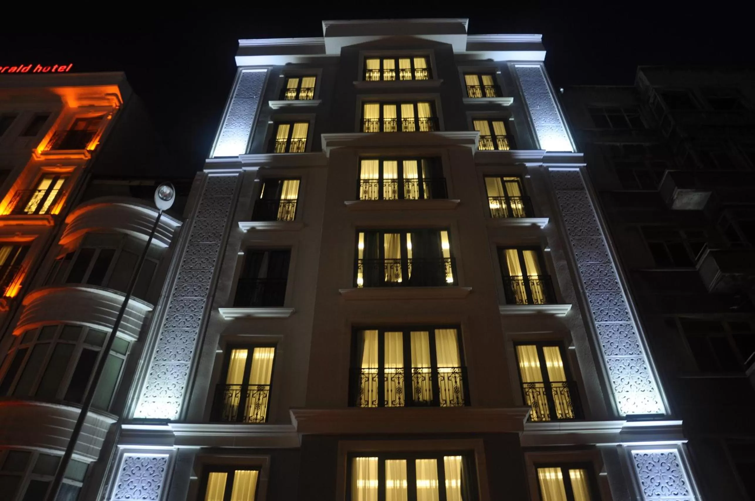 Facade/entrance in Inntel Hotel Istanbul