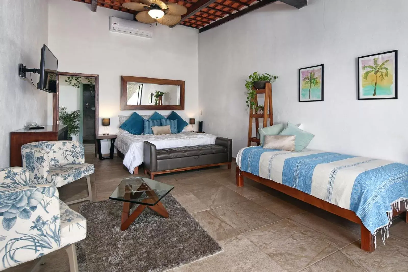 Bed in Hotel Vista Oceana Sayulita