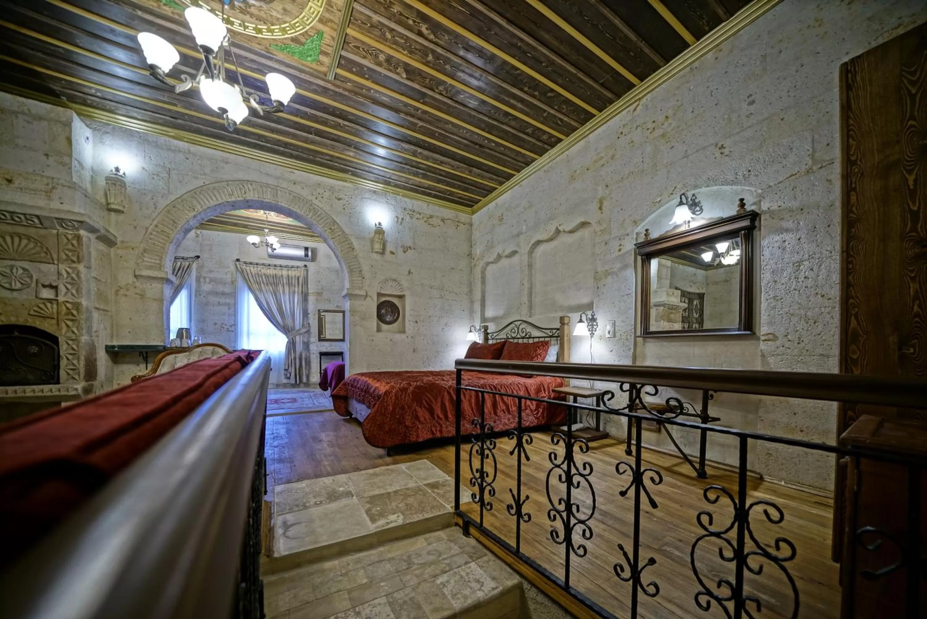 Property building, Bed in Vista Cave Hotel