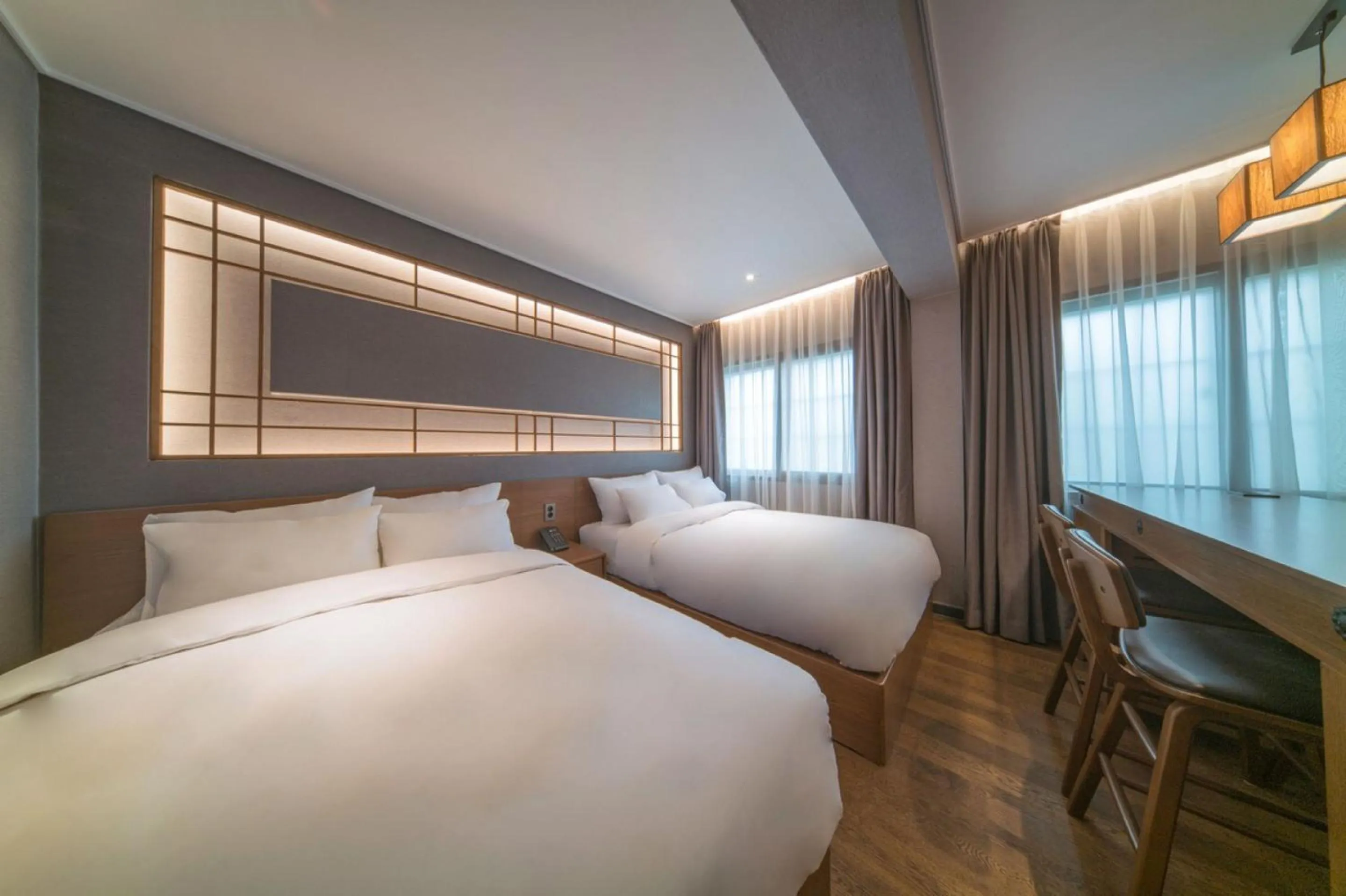 Bed in Yeon Hwa Moon Hotel