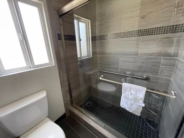 Hi View Inn & Suites