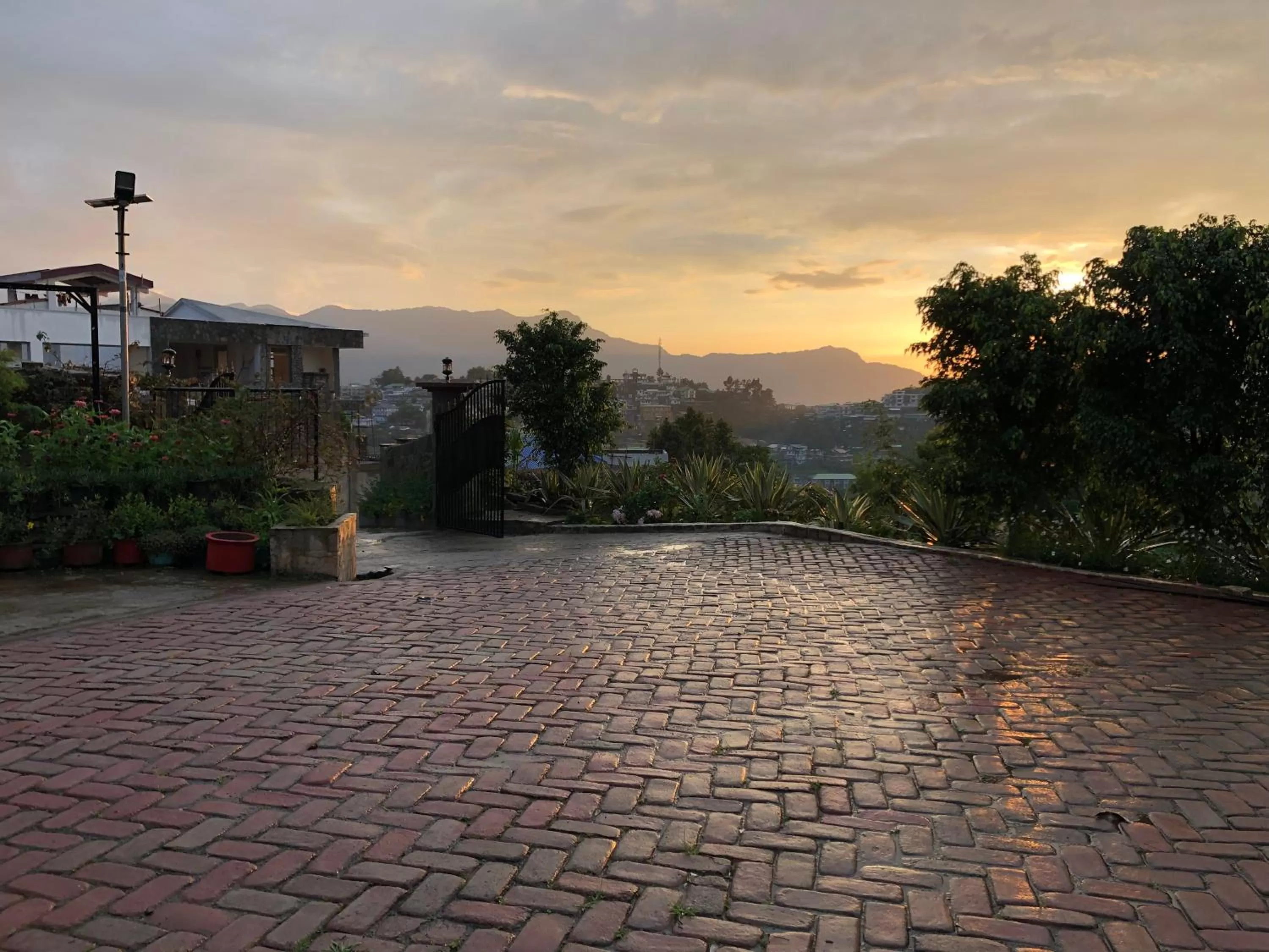 Sunrise in Akim Homestay