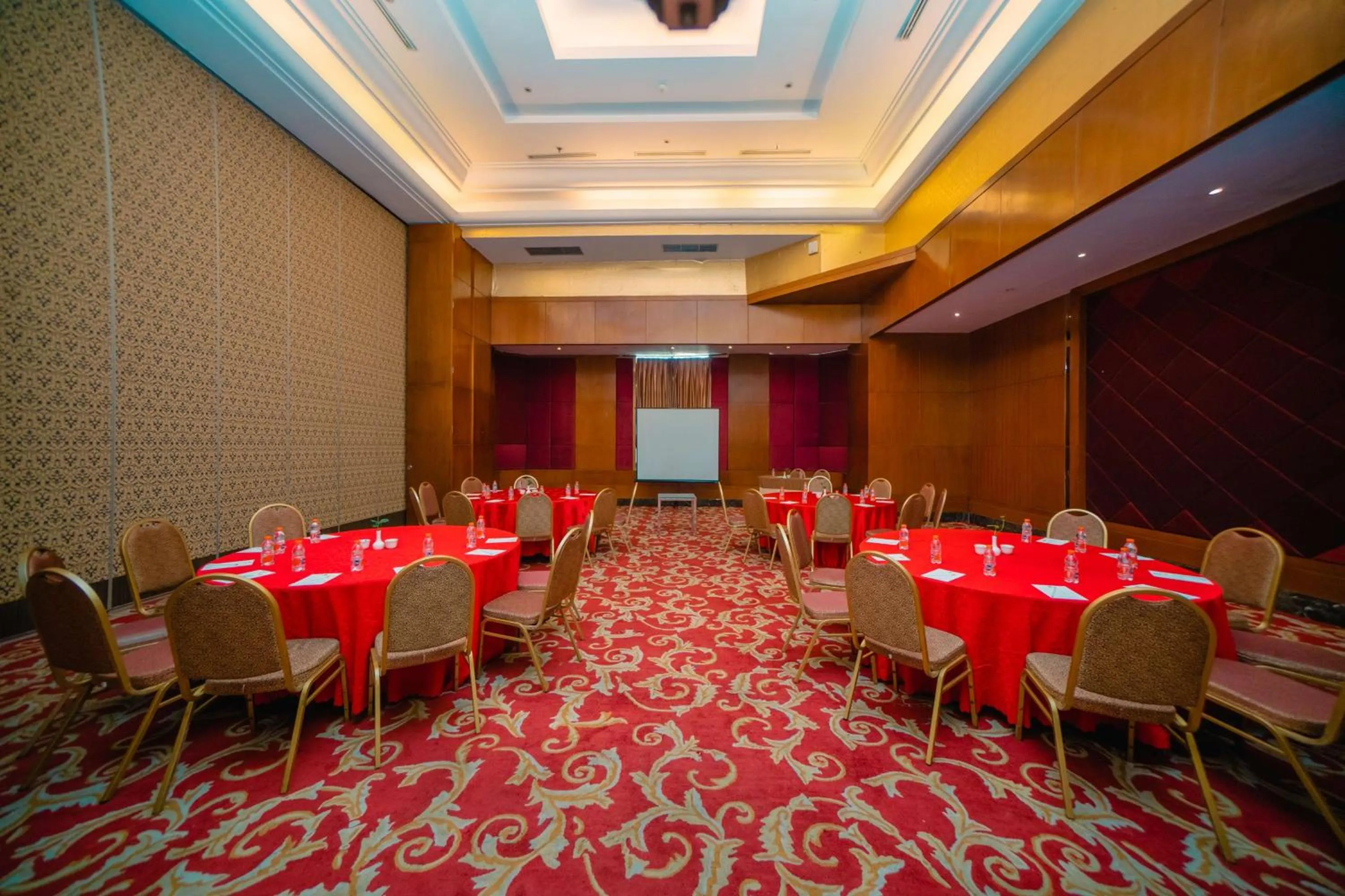 Meeting/conference room in Best Western Mangga Dua Hotel & Residence
