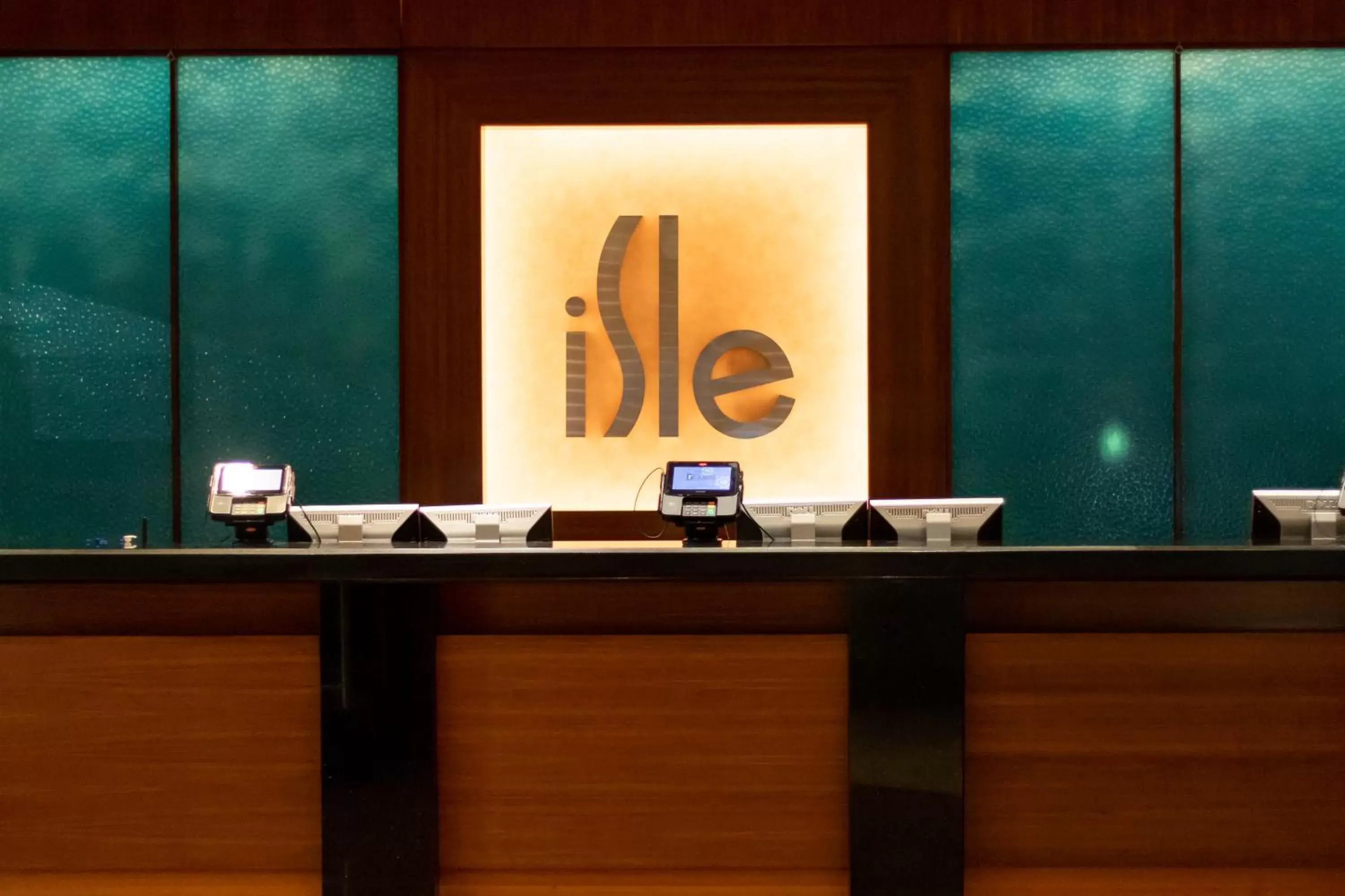 Lobby/Reception in Isle Casino Hotel Waterloo