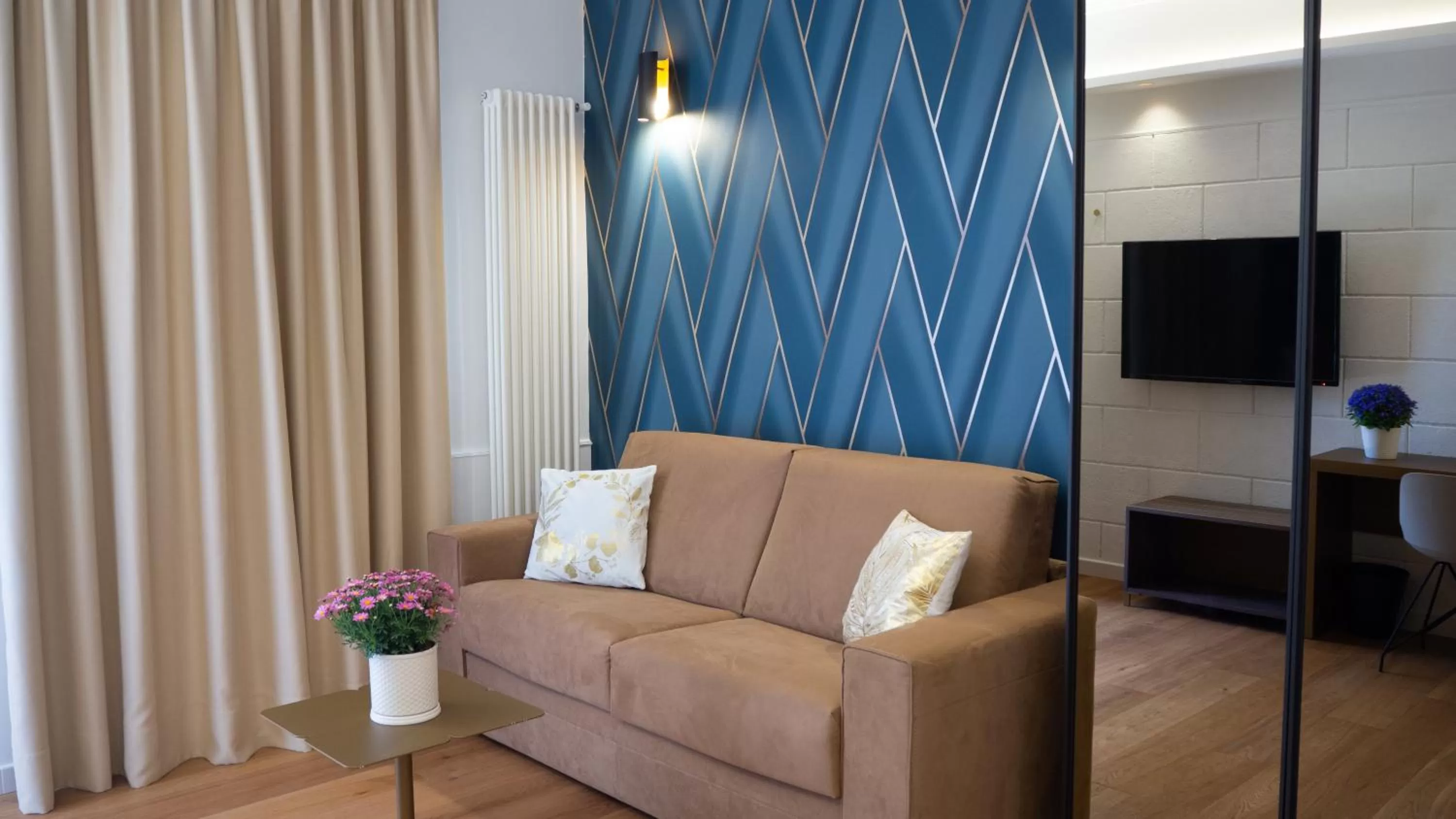 Photo of the whole room in Resort & Winery Bosco De Medici