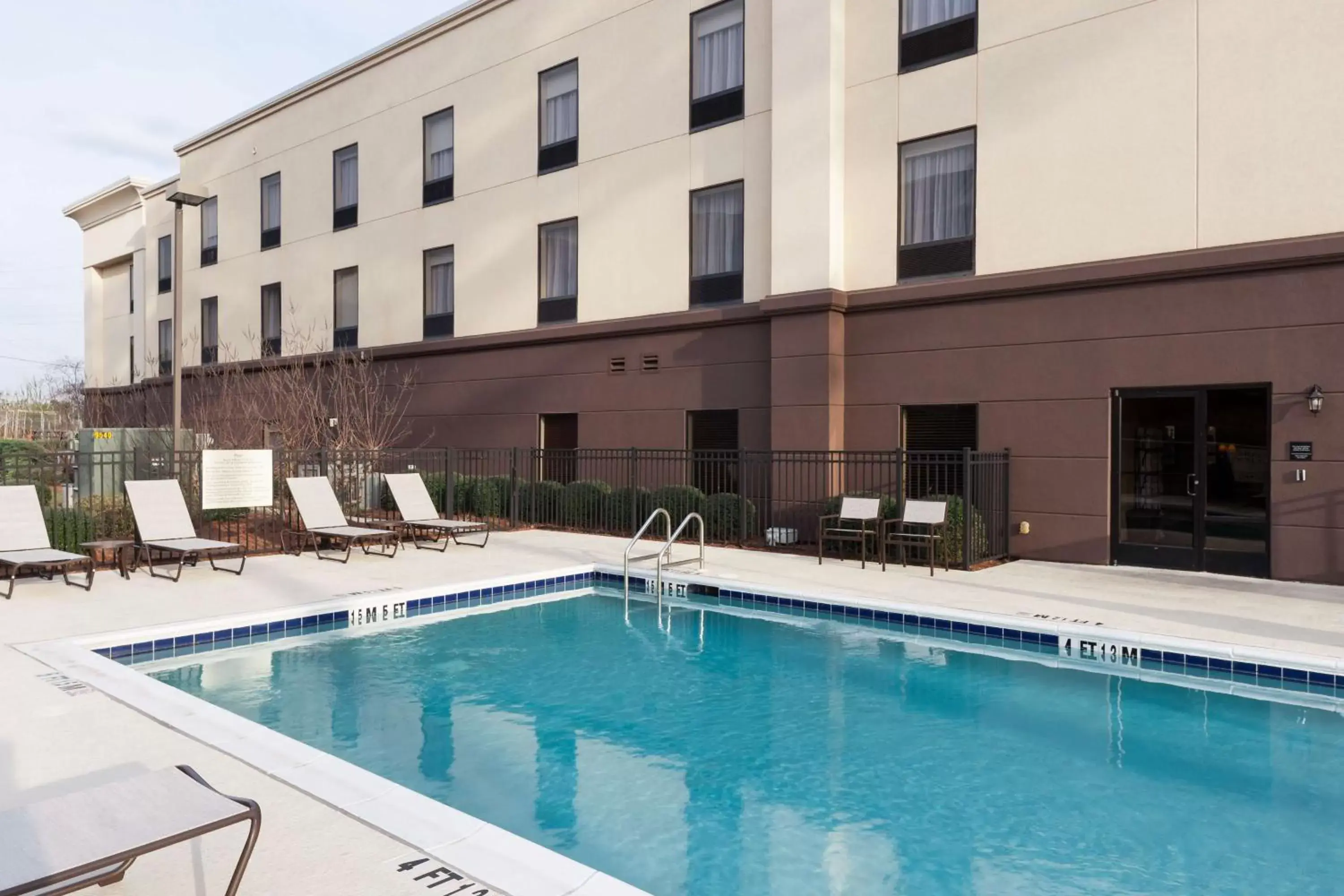 Pool view, Property Building in Hampton Inn & Suites Dothan
