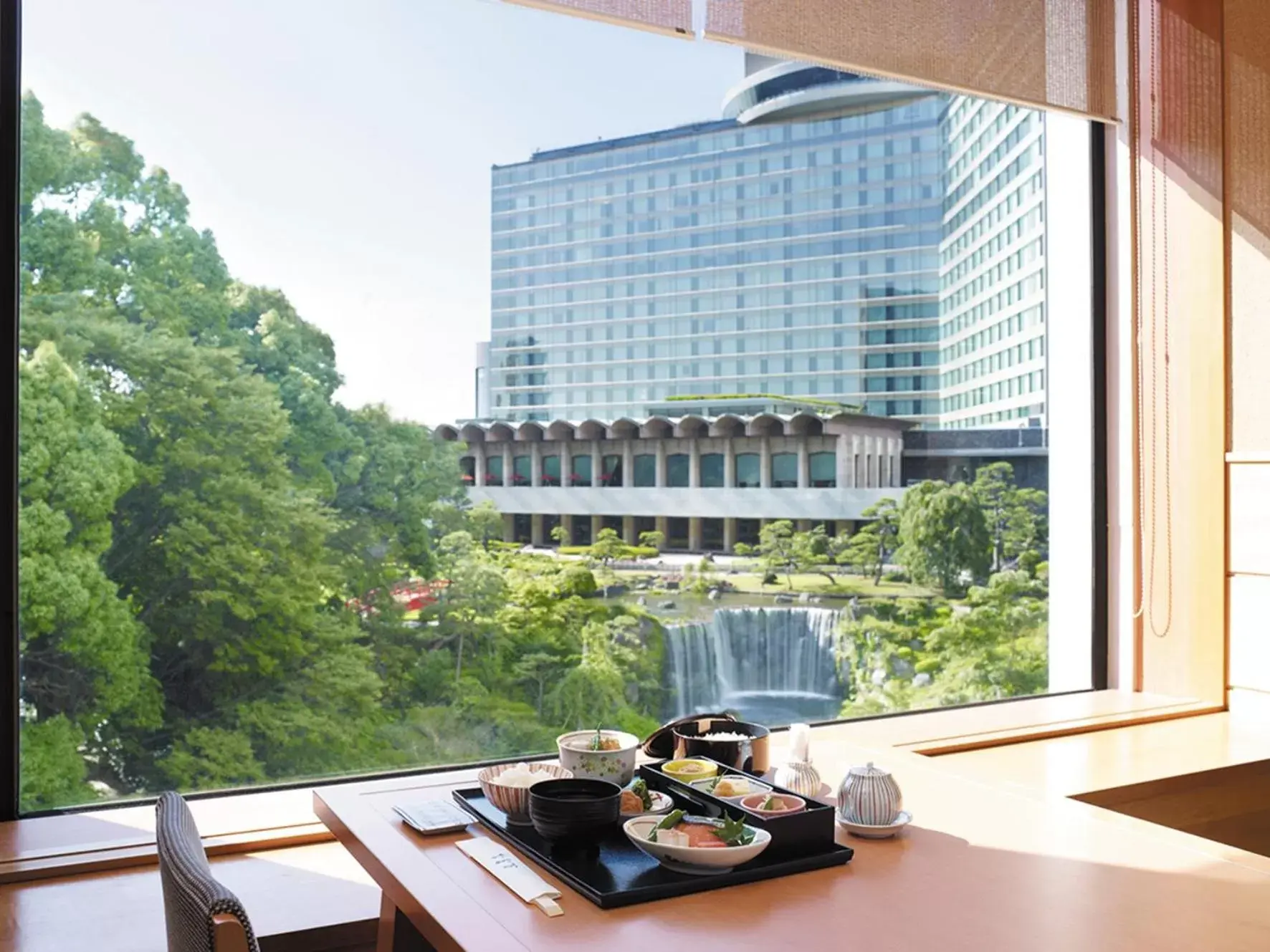 Food and drinks in Hotel New Otani Tokyo Garden Tower