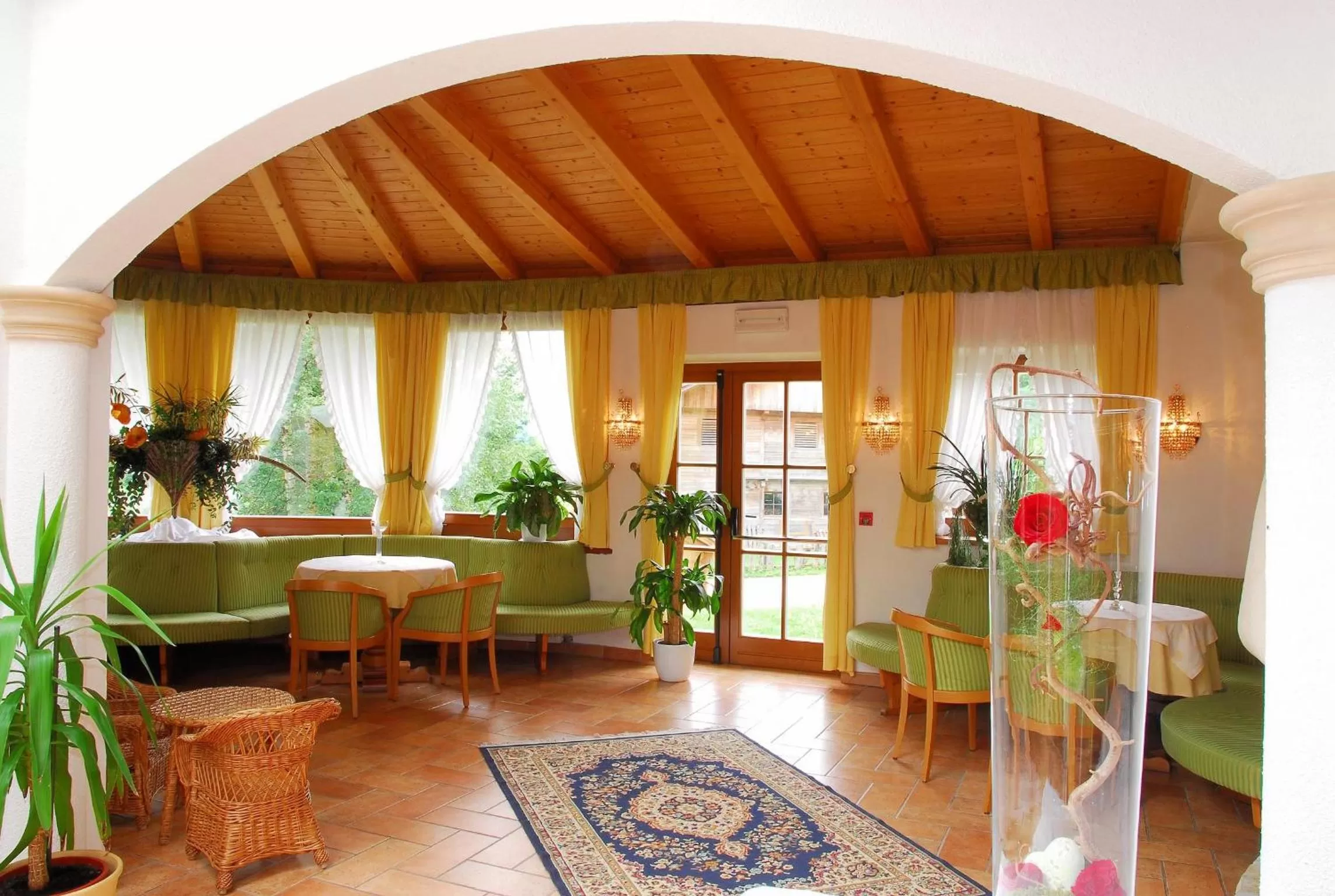 Lobby or reception in Santeshotel