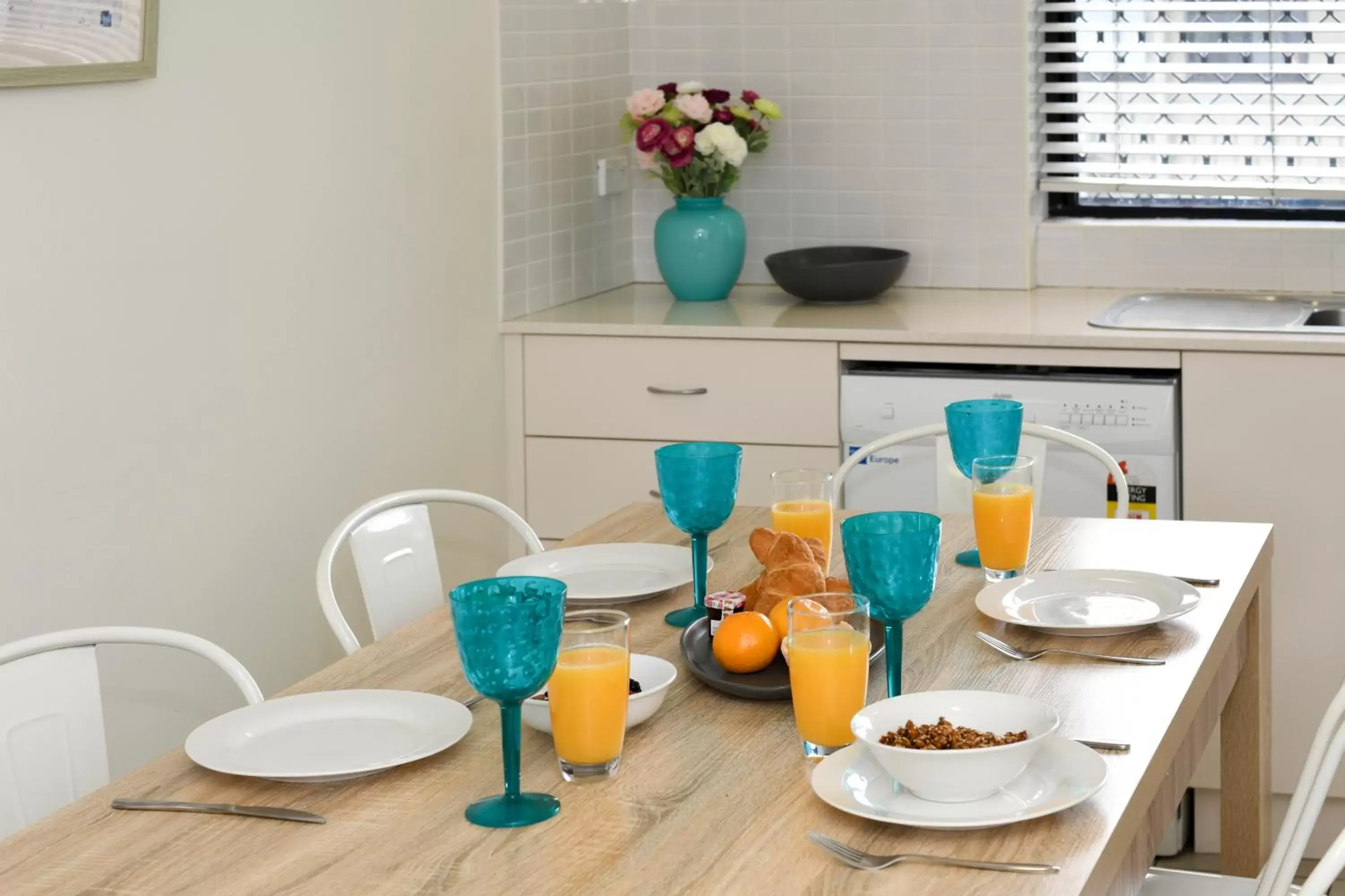 Dining Area in Terrigal Pacific Coastal Retreat