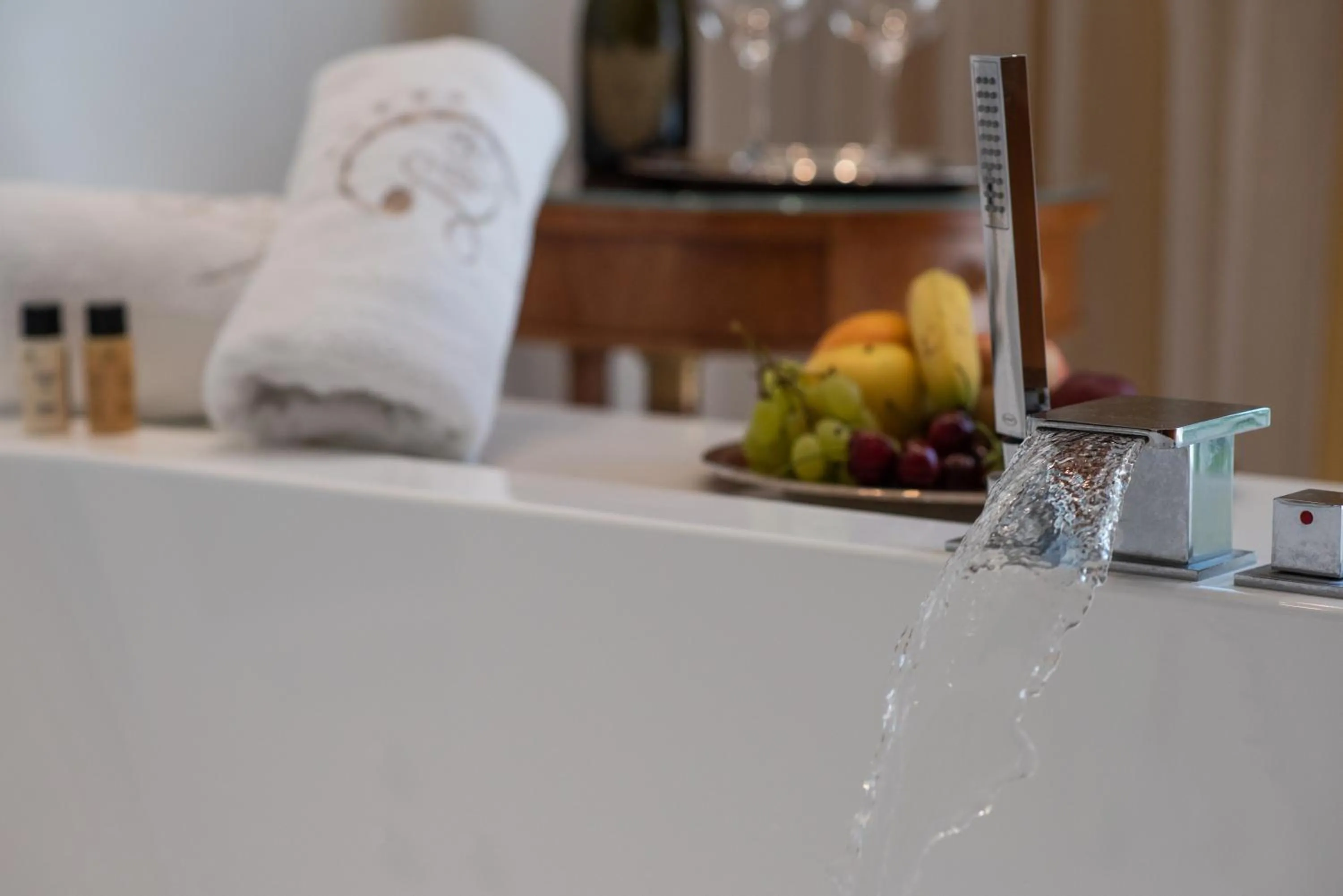 Hot Tub in Ludwig Boutique Hotel & Spa