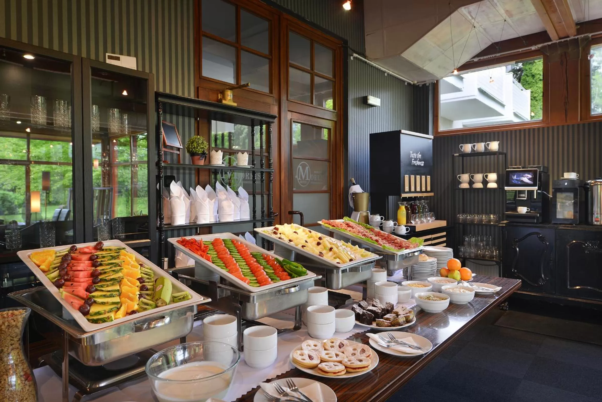 Breakfast in Parkhotel Morris Novy Bor