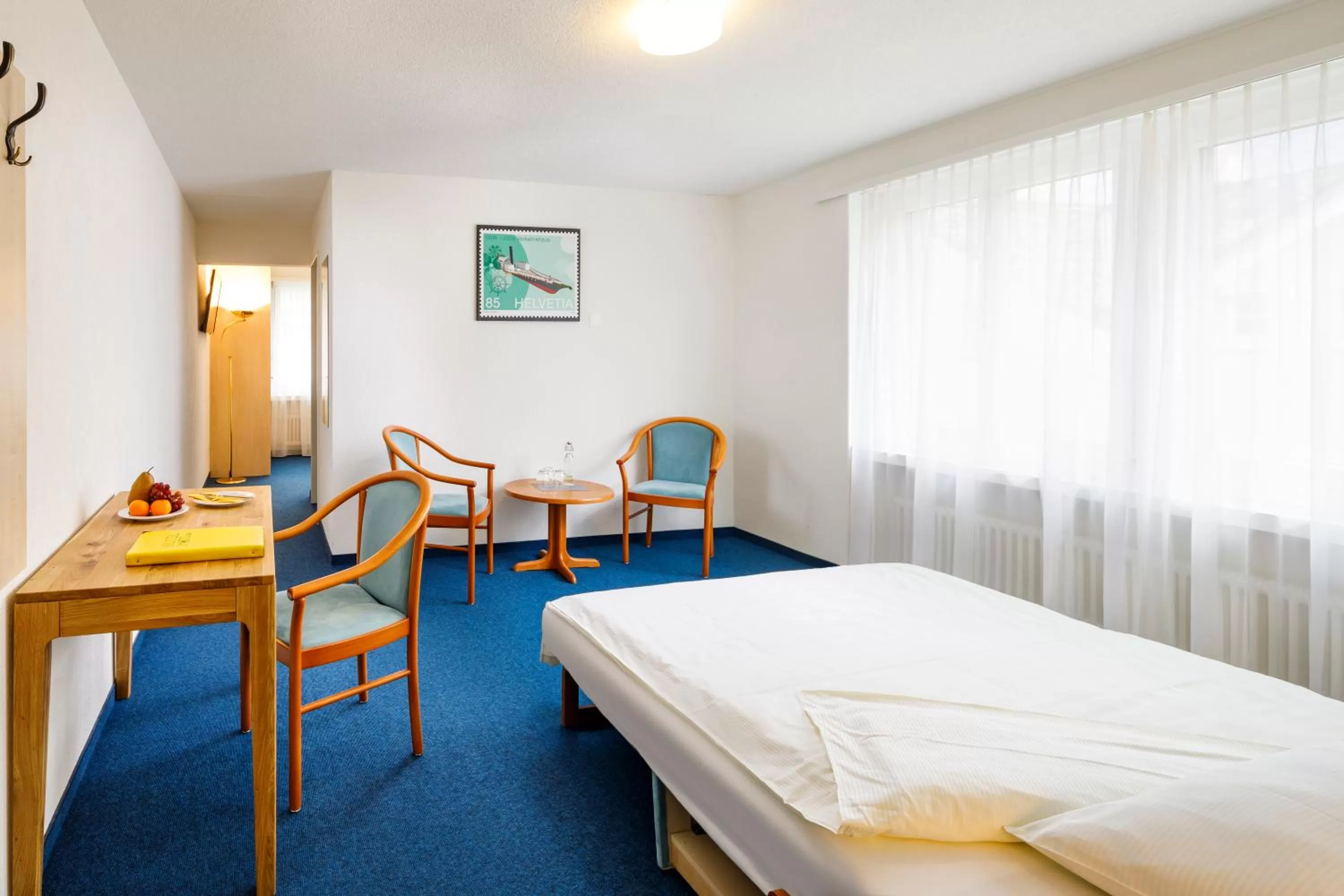 Photo of the whole room, Bed in Central Hotel Post